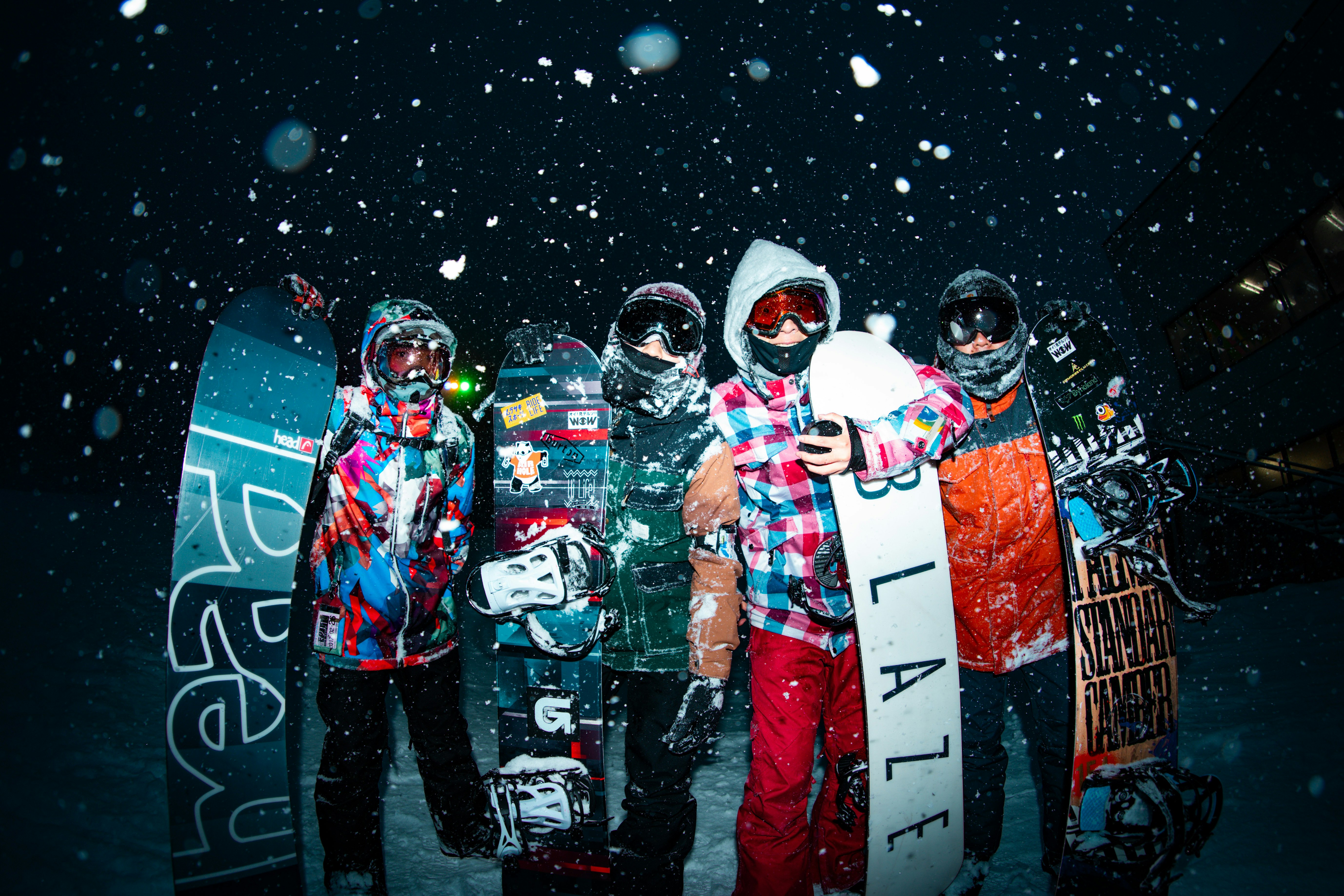 2026-04-close-up-simplify-frame-cover-image