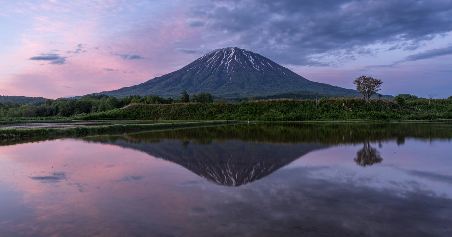 2024-11-reflection-photography-cover-image