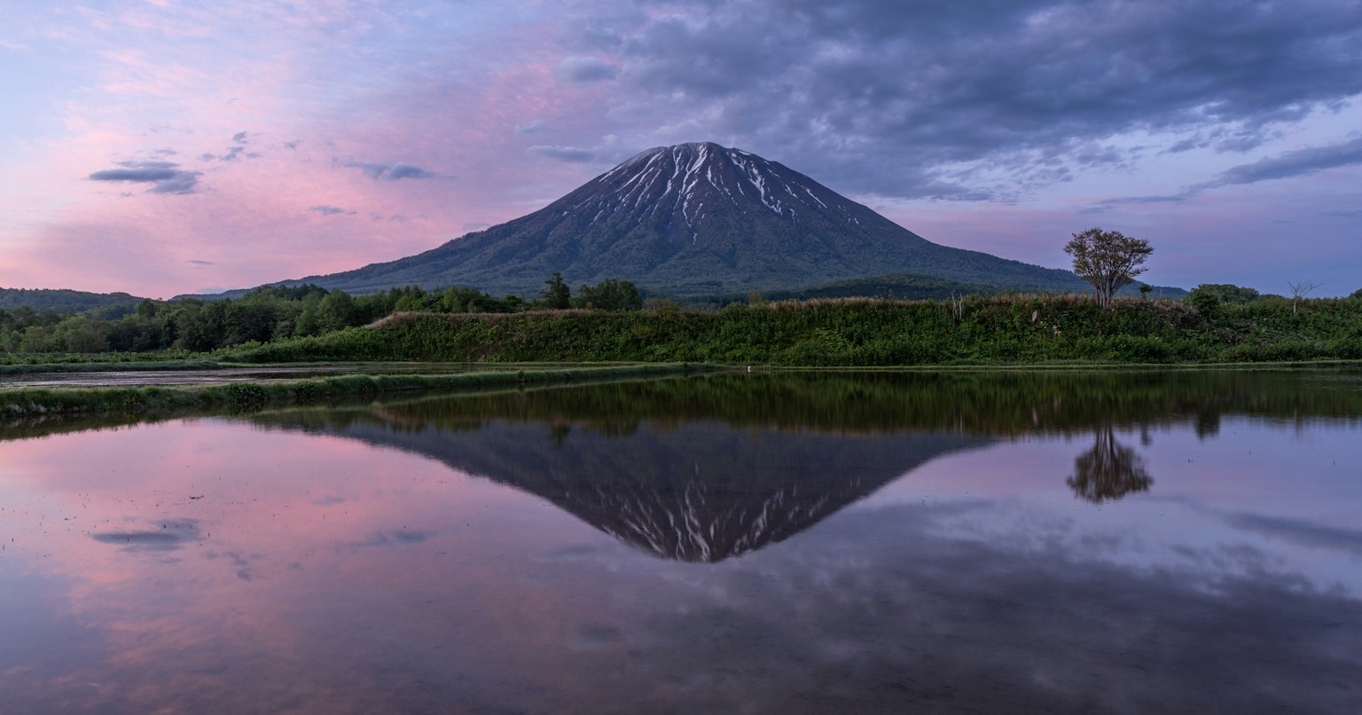 2024-11-reflection-photography-cover-image