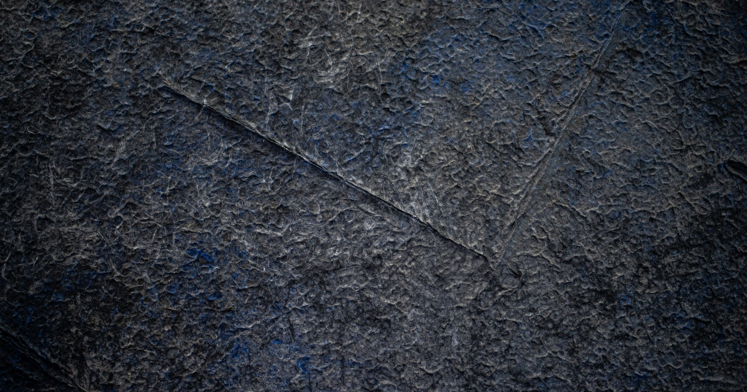 2024-05-texture-of-photo-cover-image