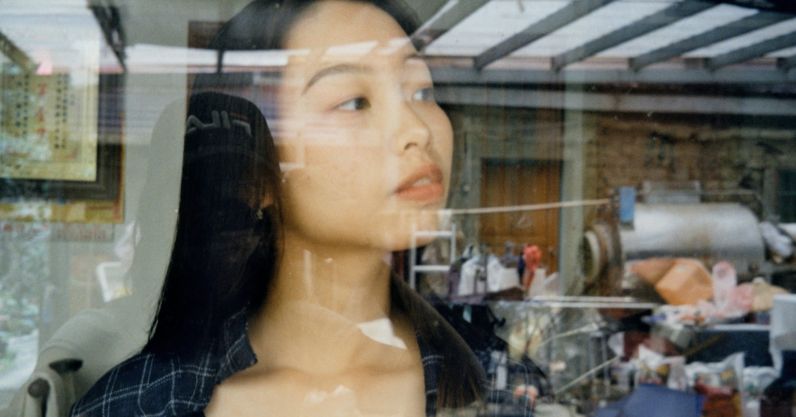Read Your Photography | 庭と離れた私 | Focus #662
