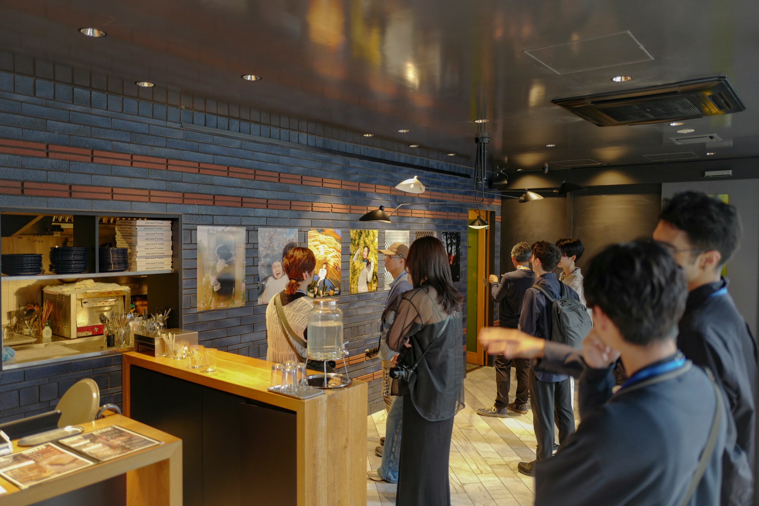 2025-08-photo-poster-project-in-osaka-portrait-image-9