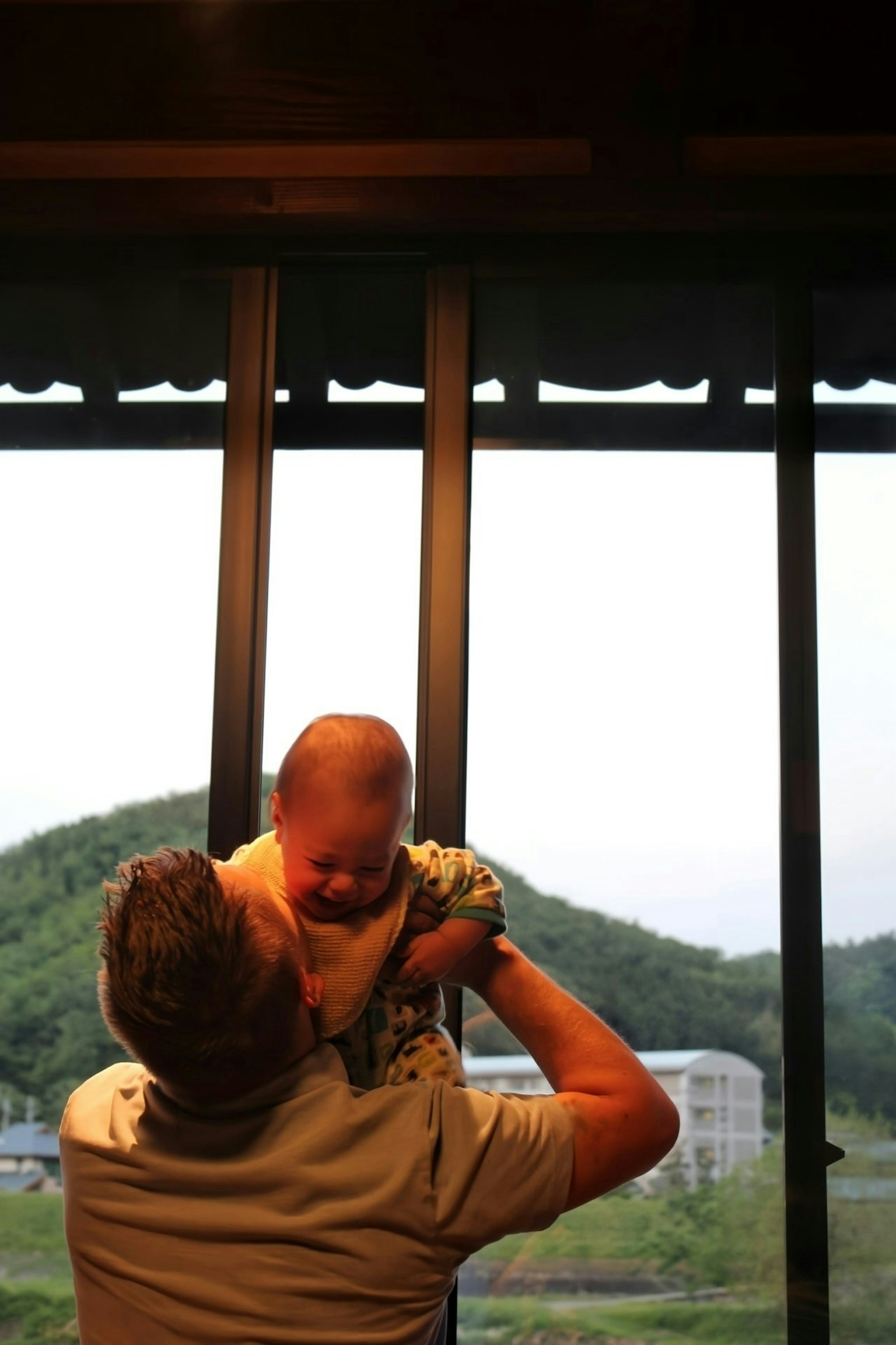 2025-08-emotional-family-photography-image-2