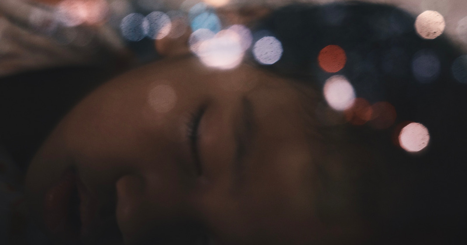 The Charm of 'Front Blur' for Emotional Photos | Focus #174