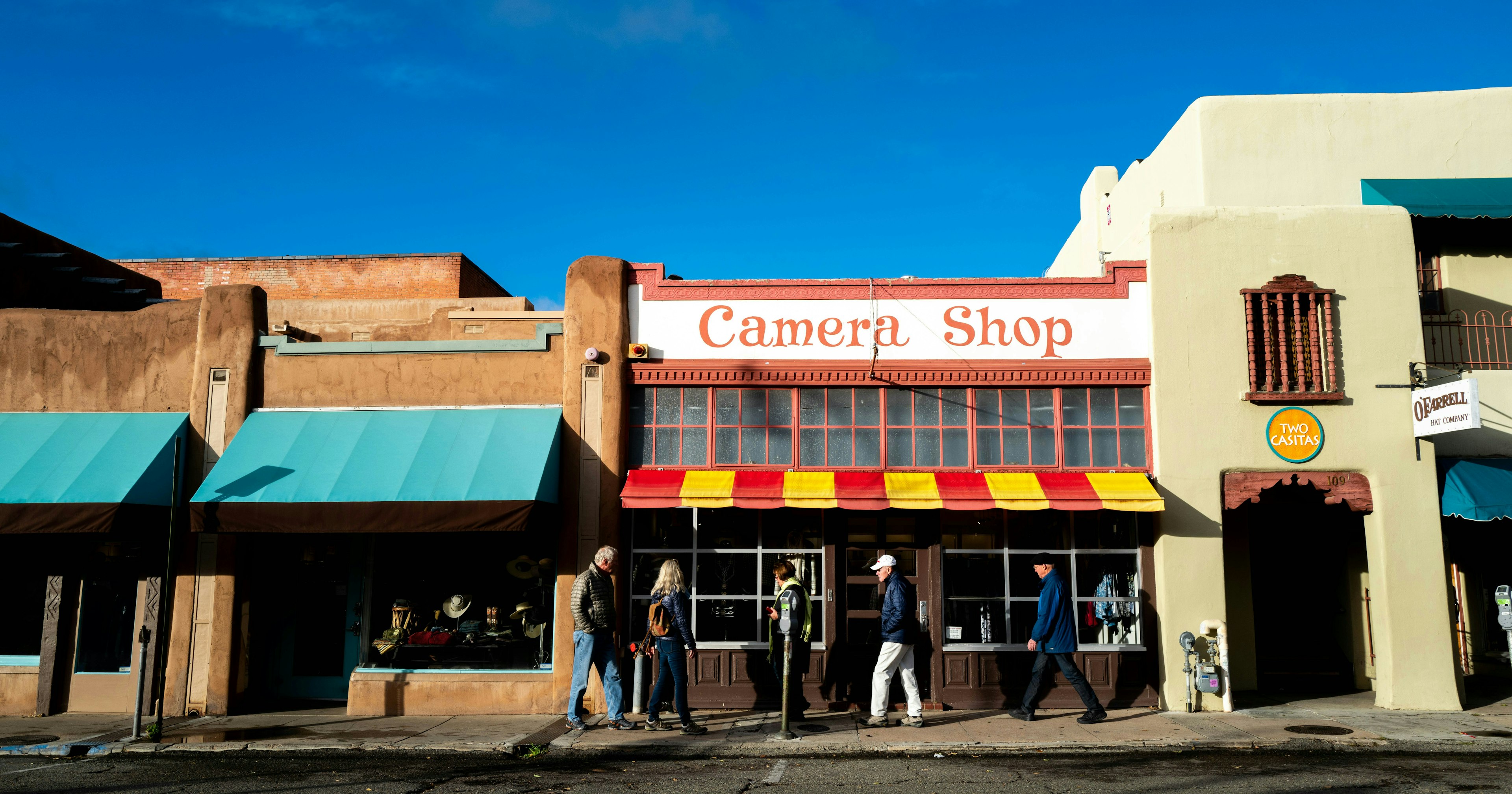 2025-06-camera-store-culture-revival-cover-image