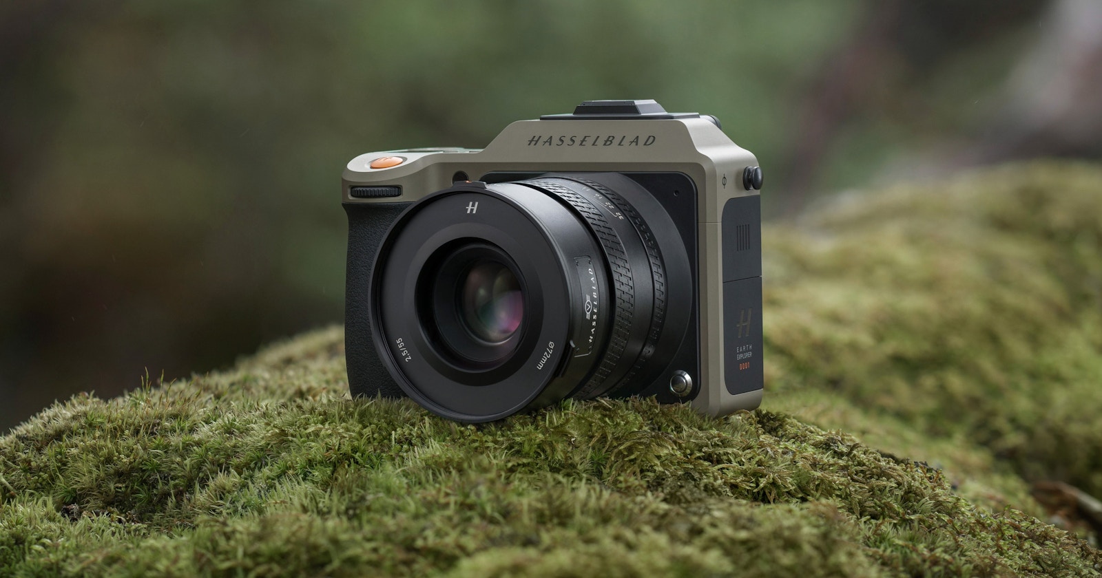 Annuncio della fotocamera medio formato da 100 megapixel "X2D 100C Earth Explorer" in edizione limitata a 1.000 unità | Hasselblad