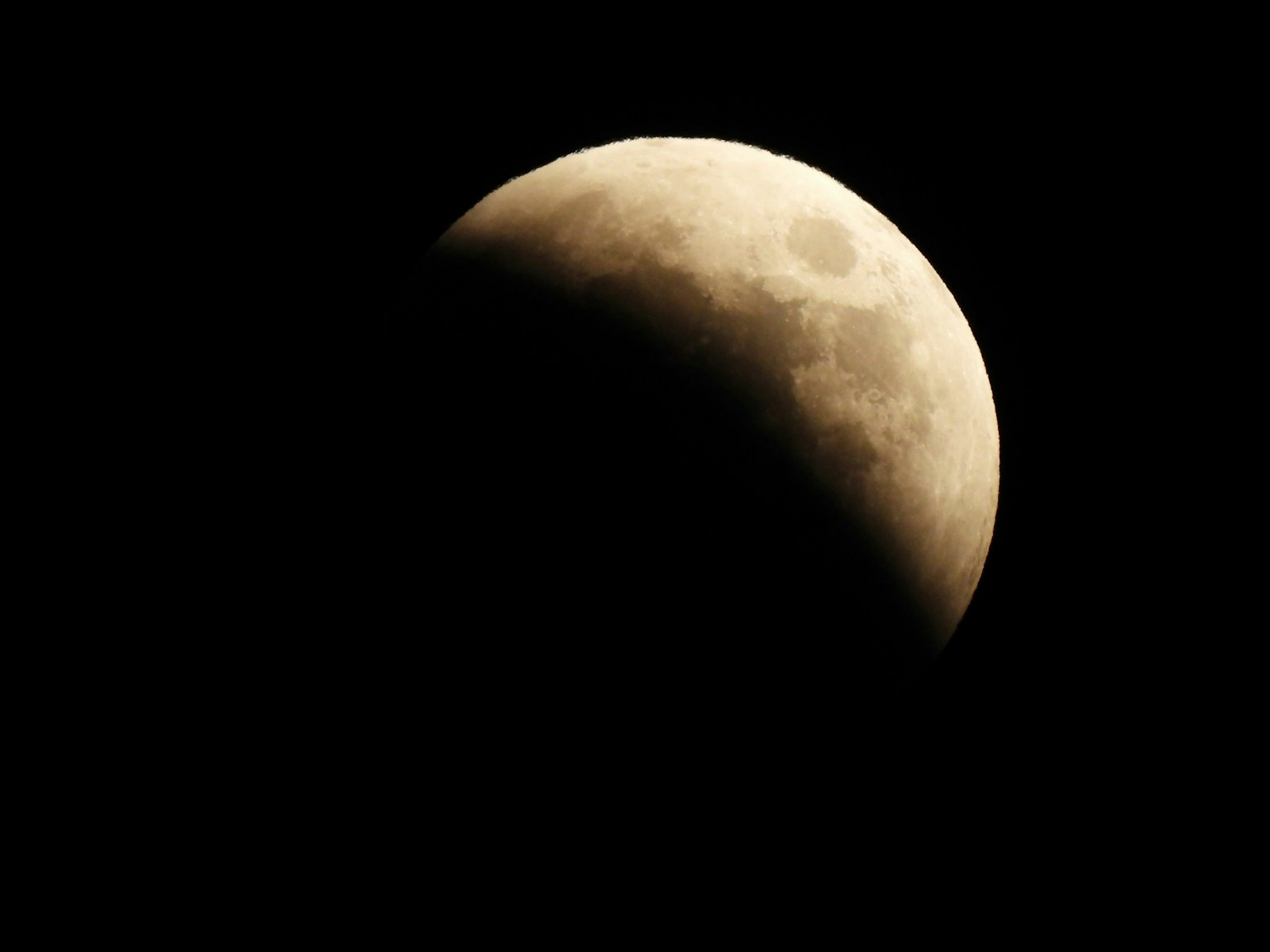 2025-03-capture-total-lunar-eclipse-image-8