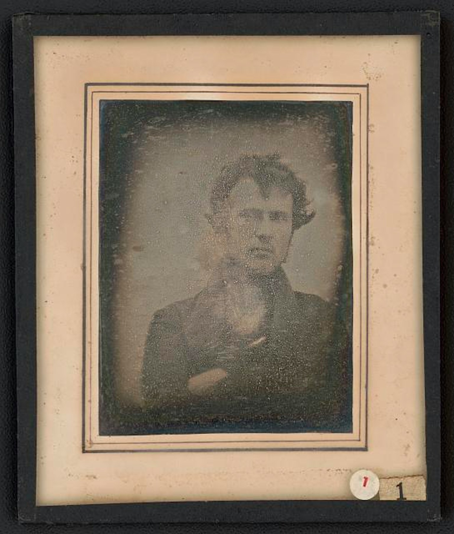 2024-05-selfie-culture-image-6
