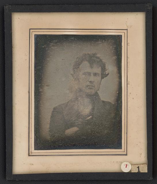 2023-08-meaning-of-selfie-image-5