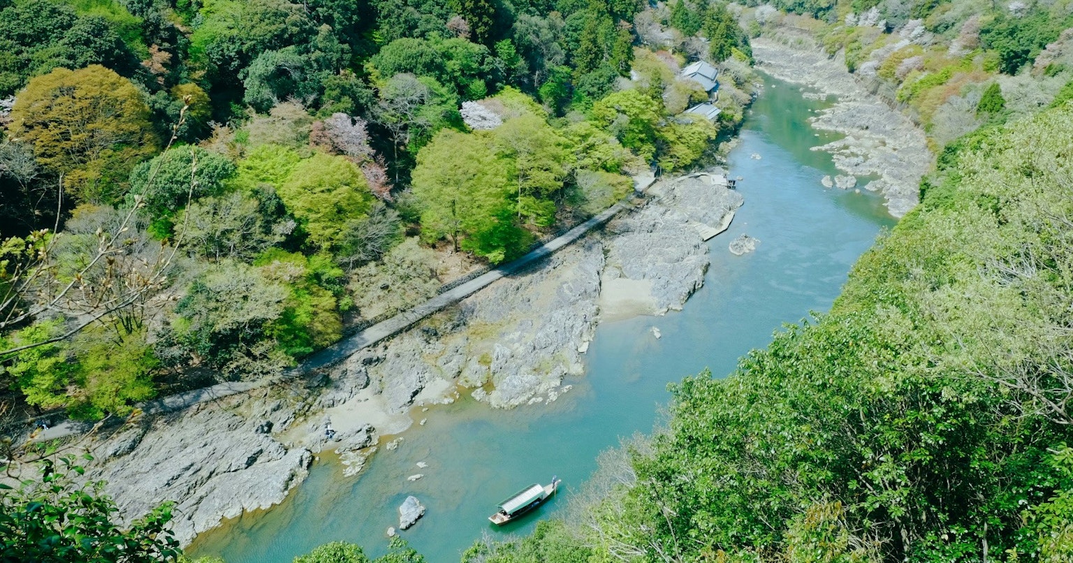 2025-06-photo-poster-project-in-kyoto-june-cover-image