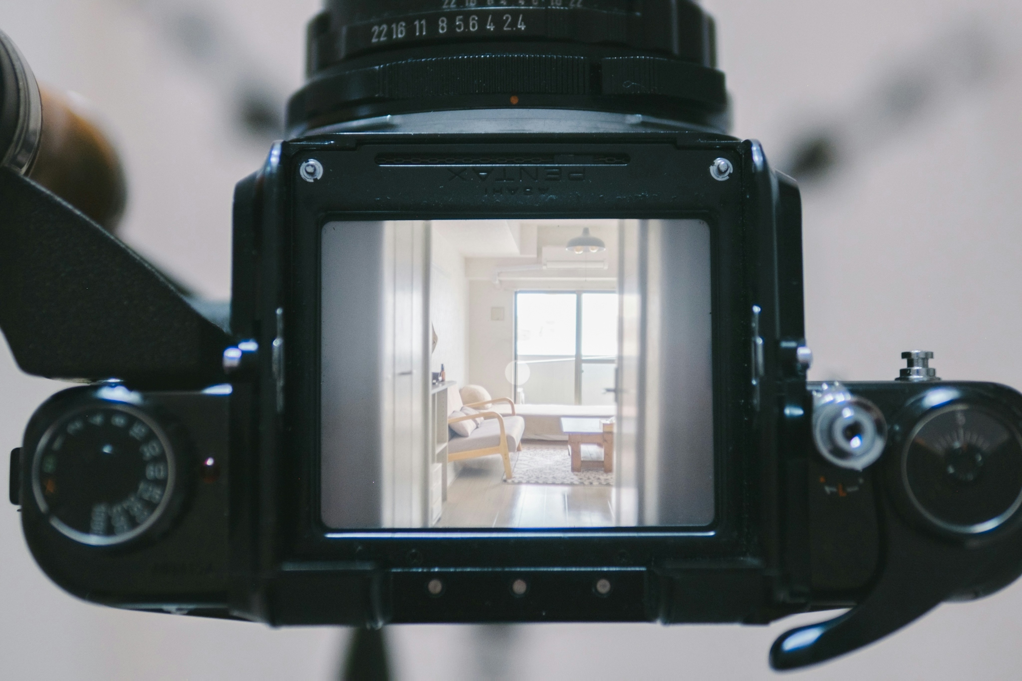 2026-08-handheld-shooting-without-a-tripod-image-8