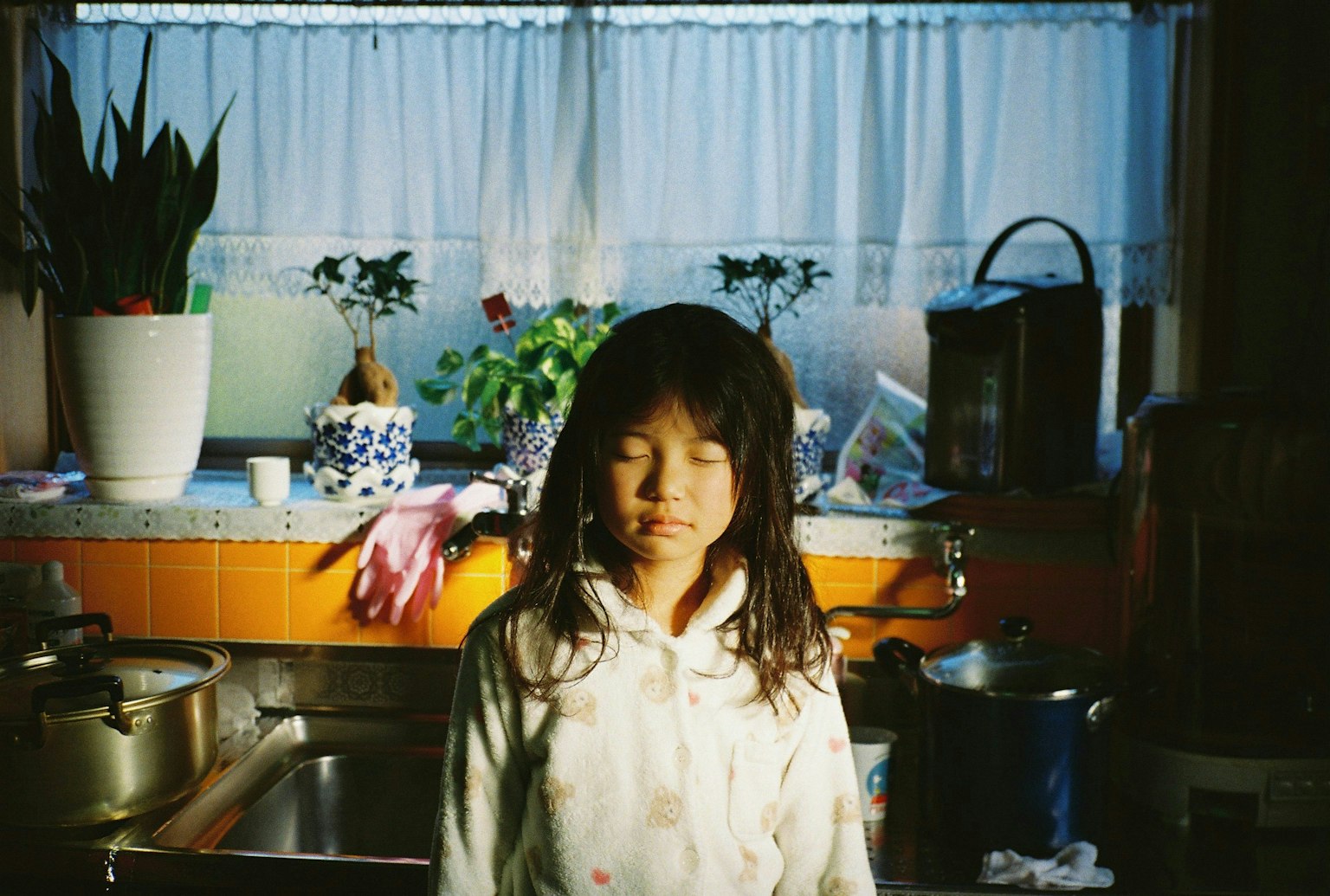 2026-04-framing-everyday-contax-t2-image-11