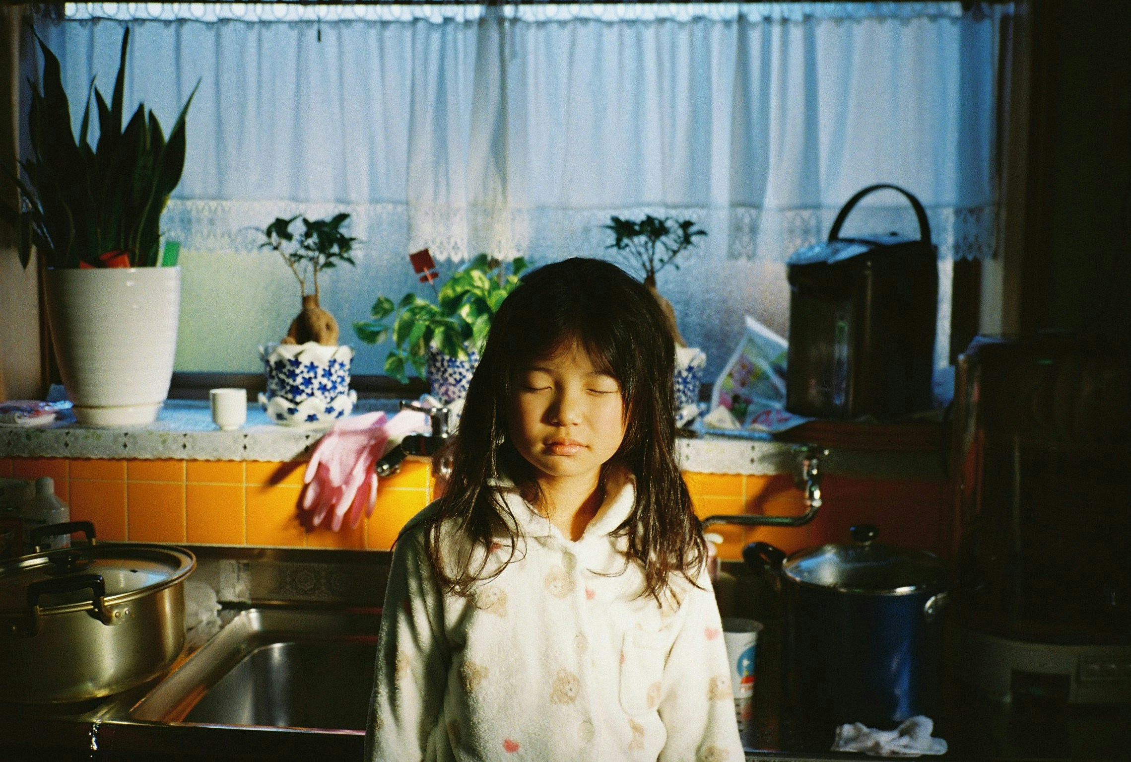 2026-04-framing-everyday-contax-t2-image-11