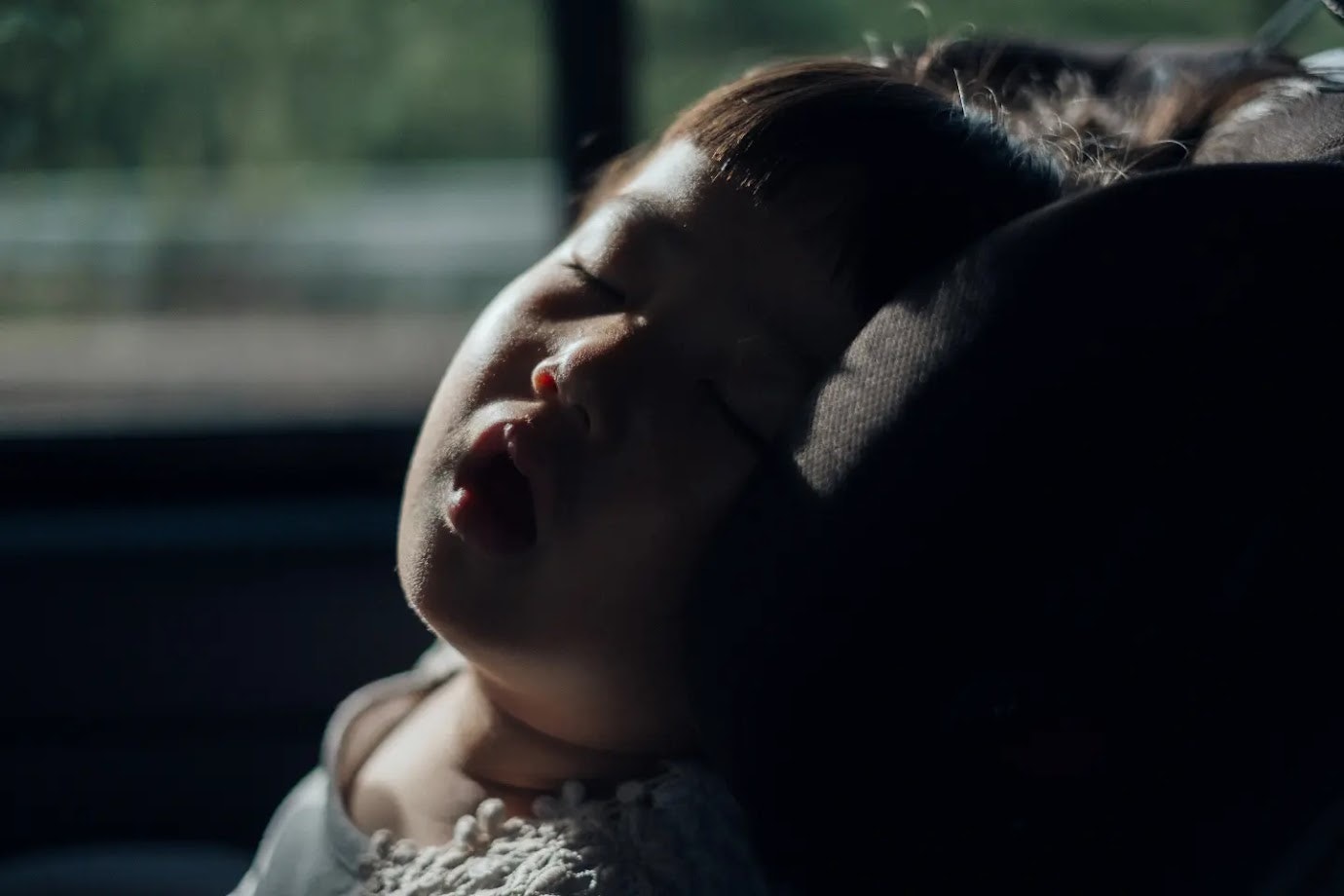 2025-03-yuki-captures-the-present-gently-image-12