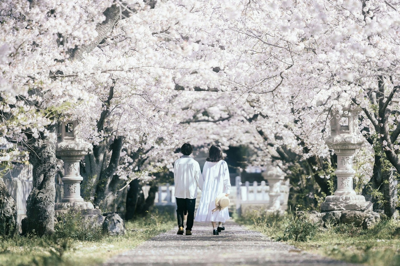 2024-12-couple-photography-tips-image-2