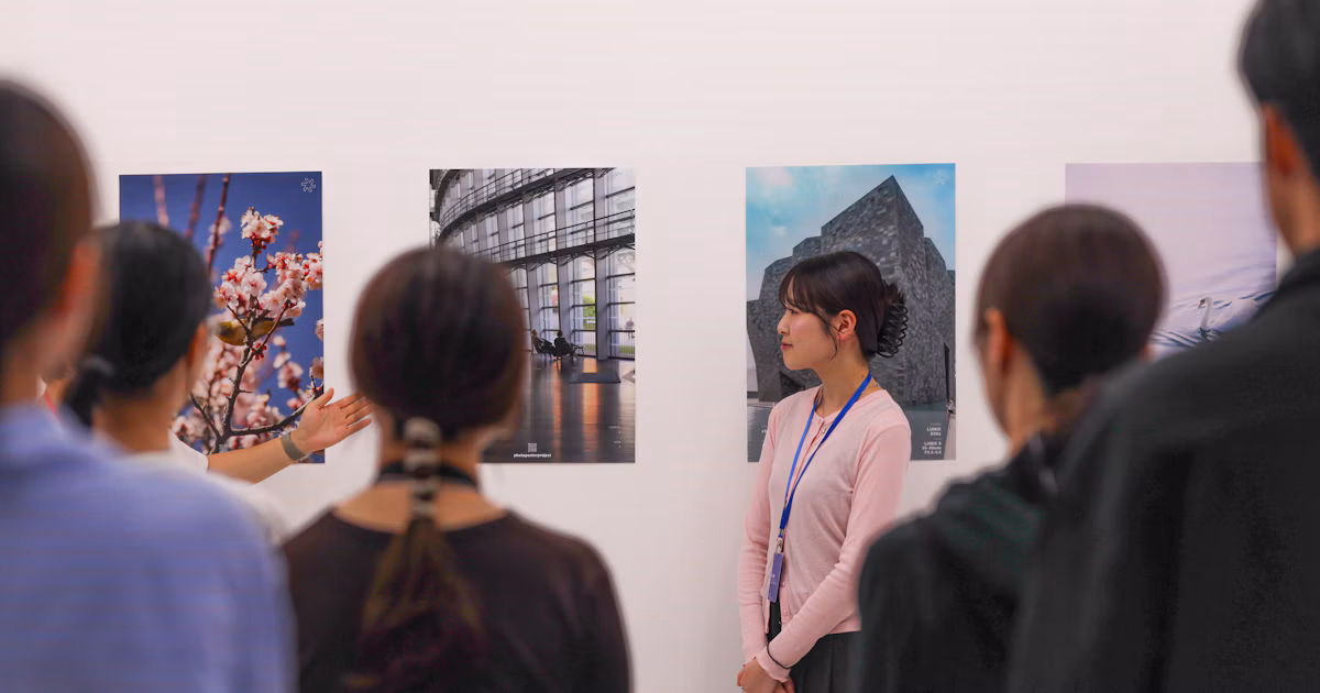 photo poster project | Mit der Freude an Fotos zur ersten Ausstellung: haruno | ISSUE #297