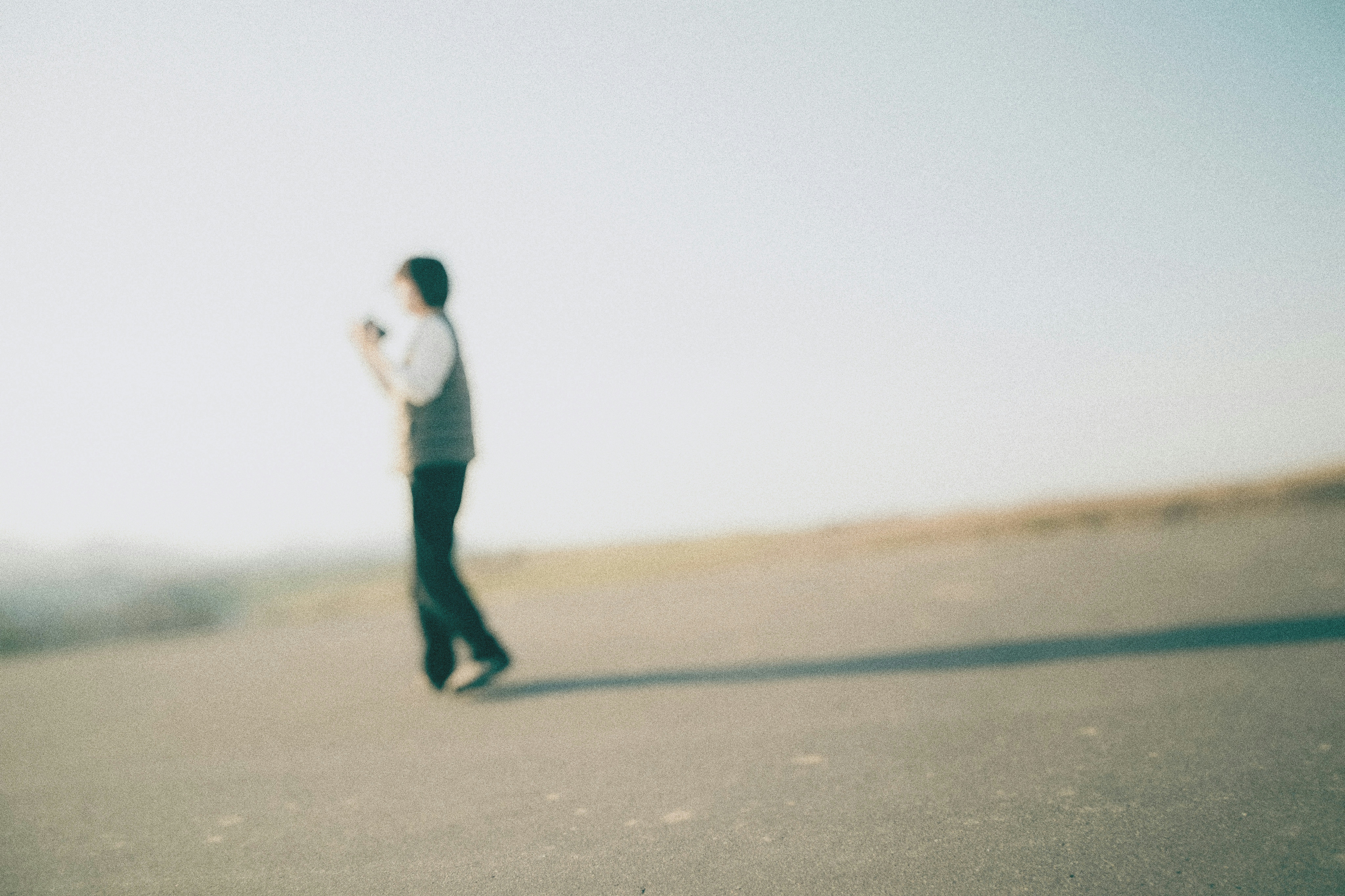2026-06-negative-space-photography-cover-image