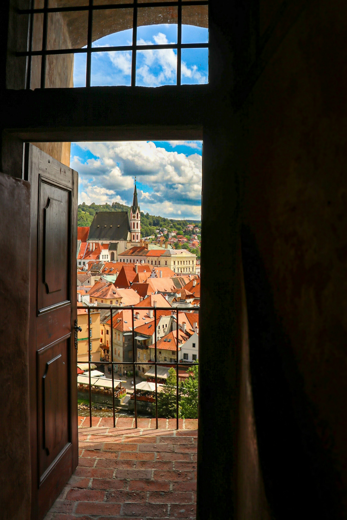 2026-06-beyond-the-point-of-view-image-13