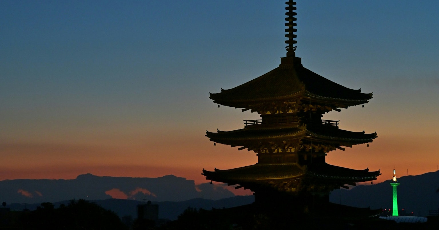 2025-07-photo-poster-project-in-kyoto-august-cover-image