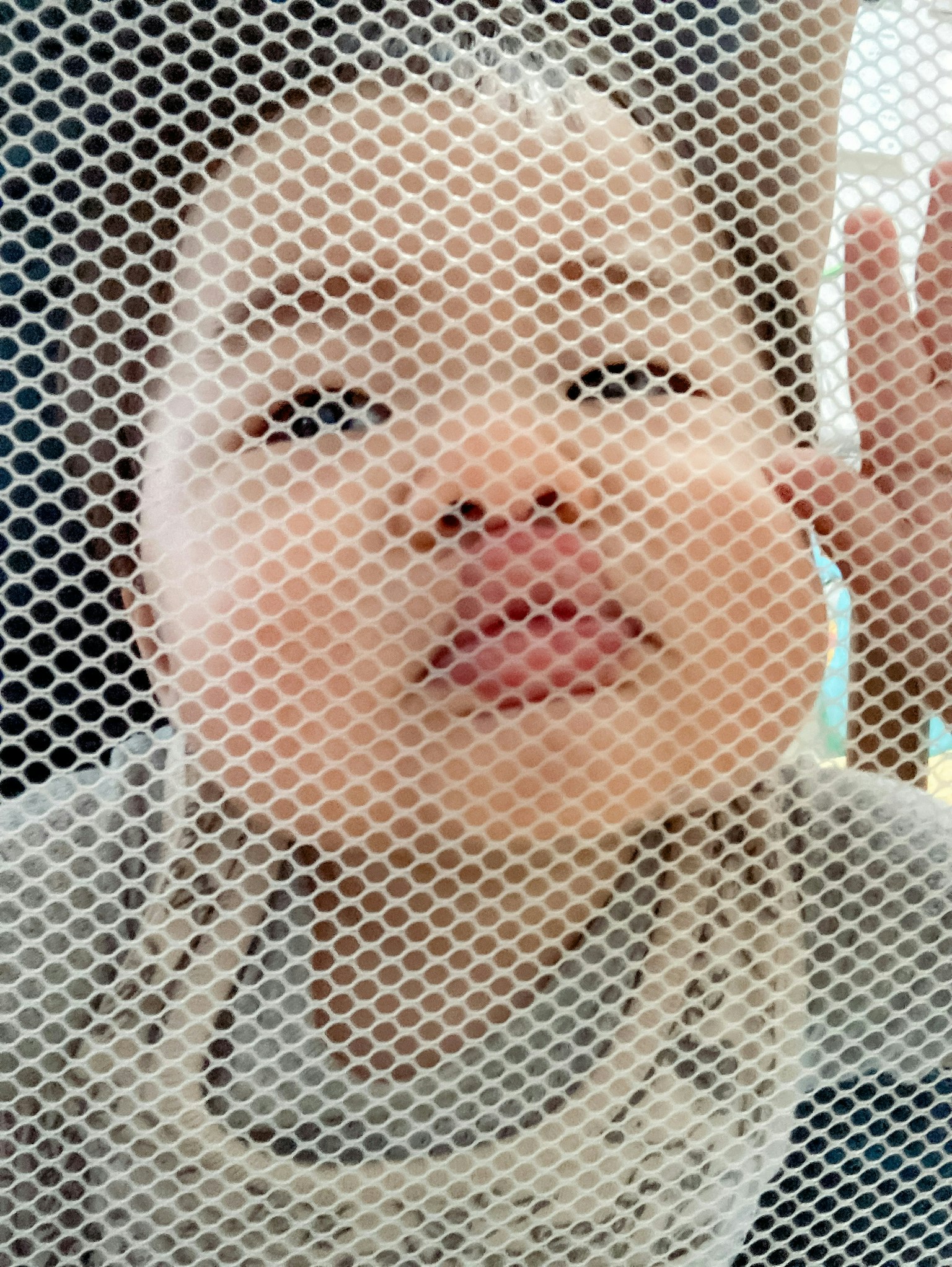 2025-08-expression-word-heavy-image-2