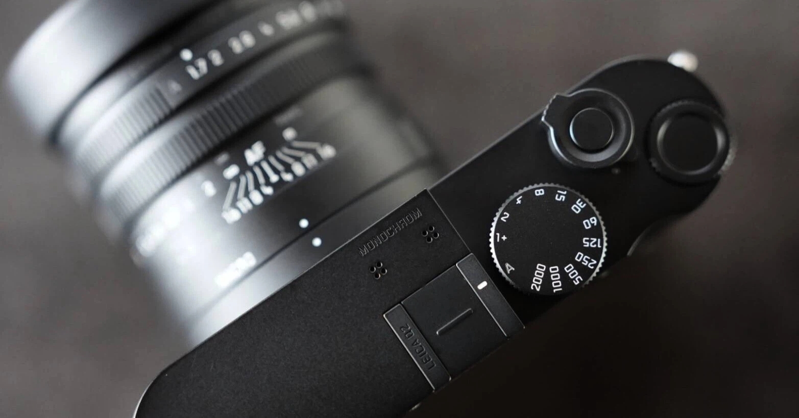 2026-09-freedom-in-limitation-leica-q2-cover-image