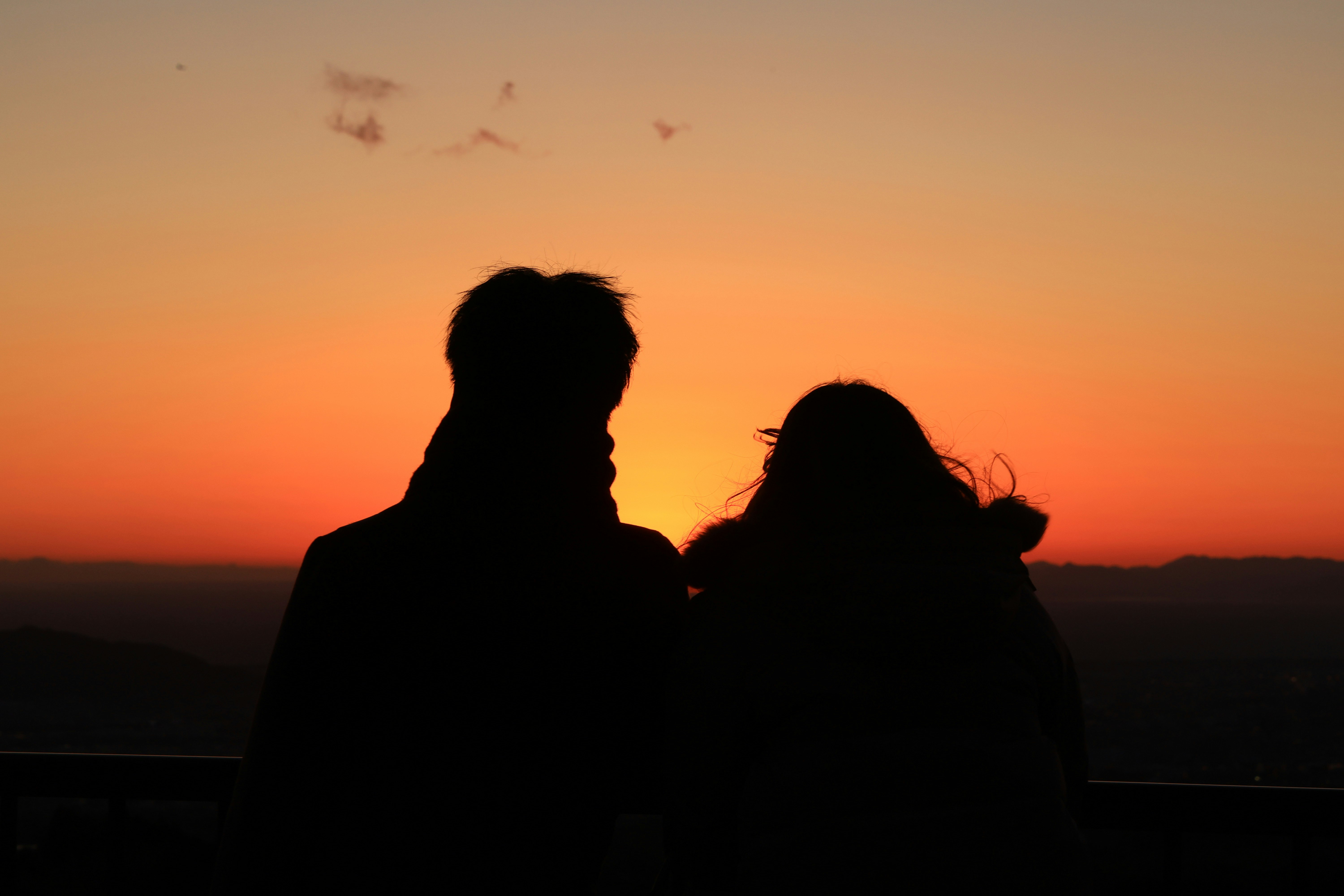 2025-10-camera-trouble-abroad-cover-image