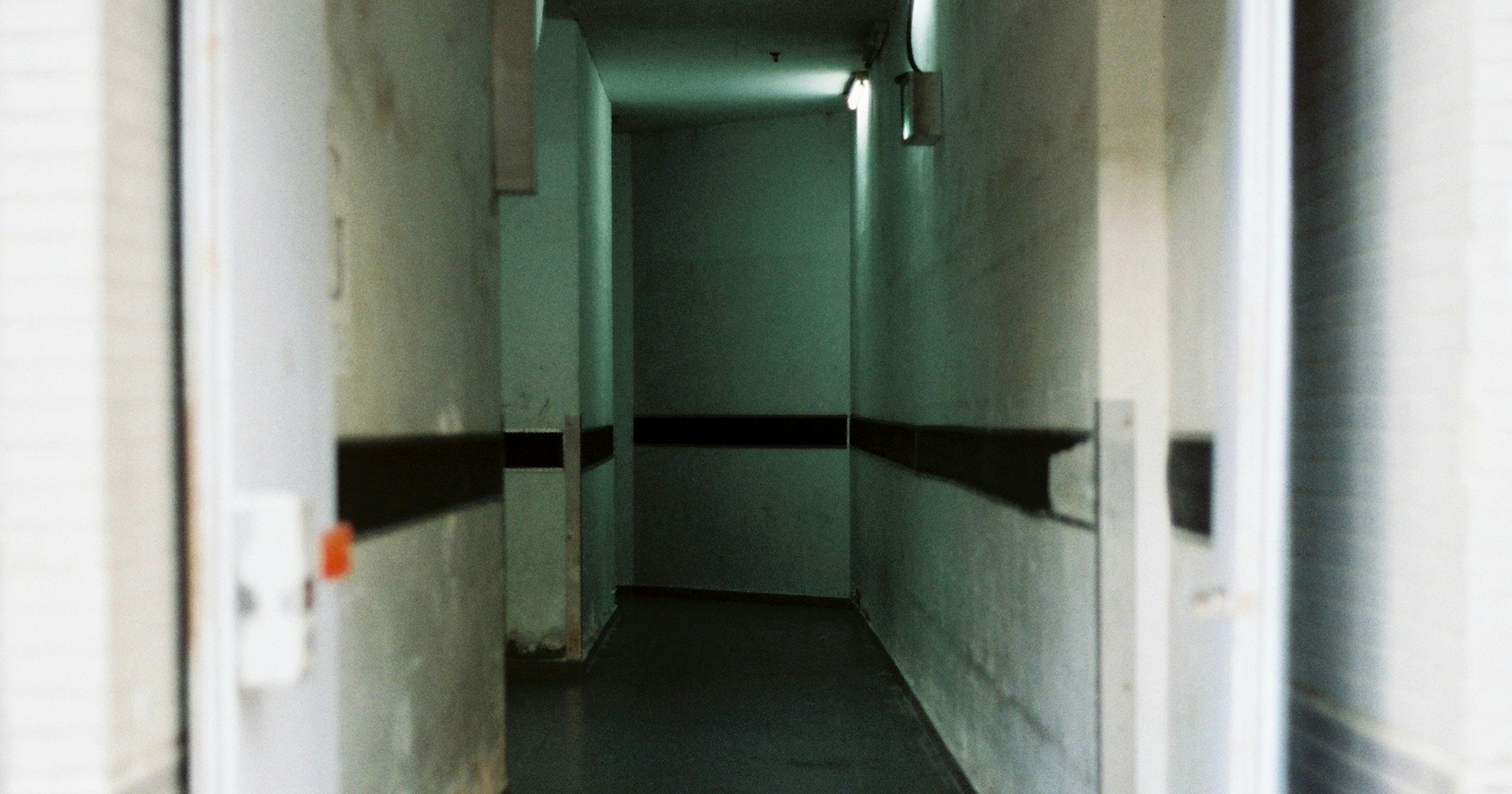 #door | Tracing the Presence Beyond | Focus #688