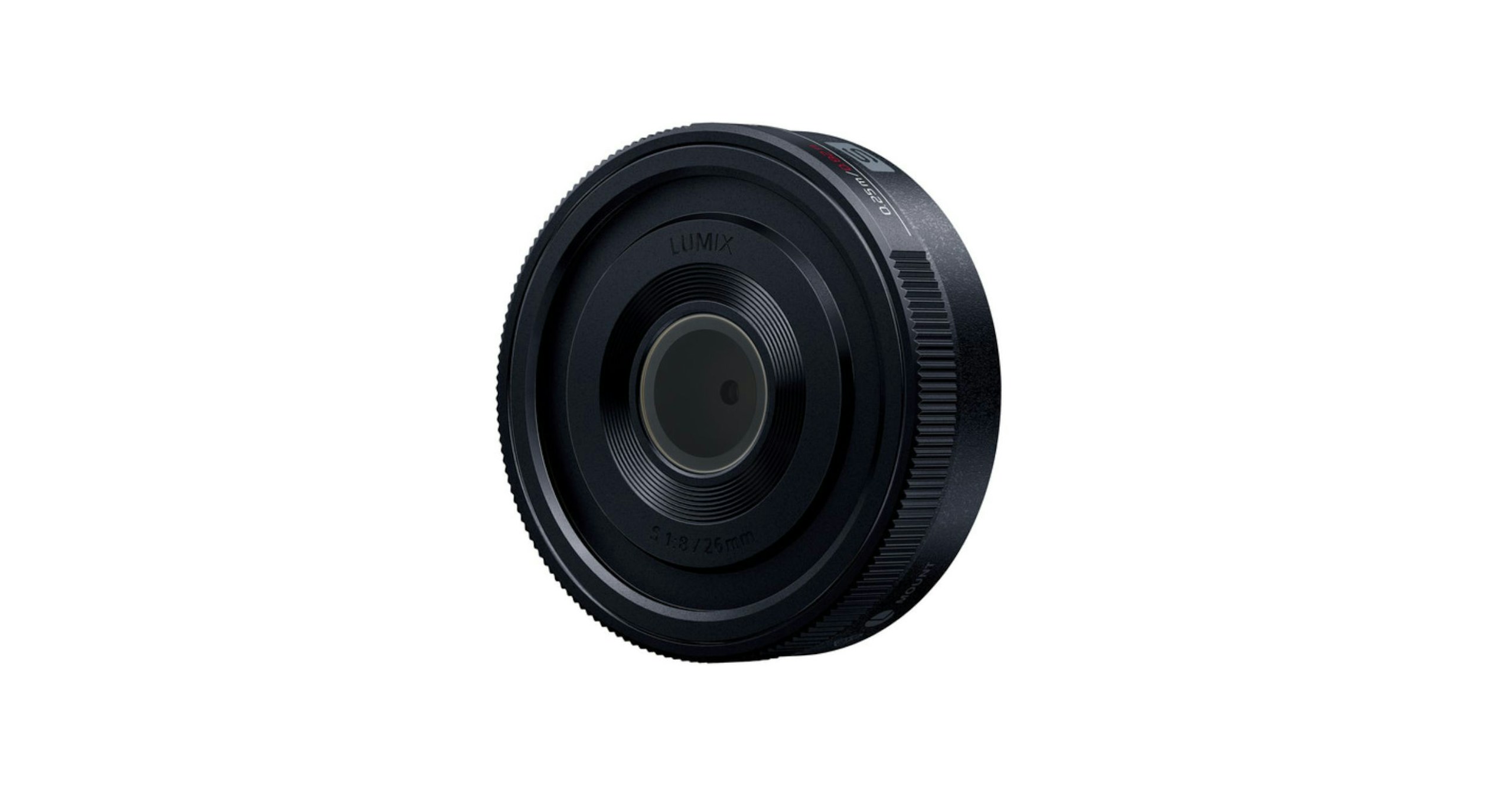 Ideal untuk Snap: Lensa Pancake Full-Frame 'LUMIX S 26mm F8' Diumumkan | Panasonic