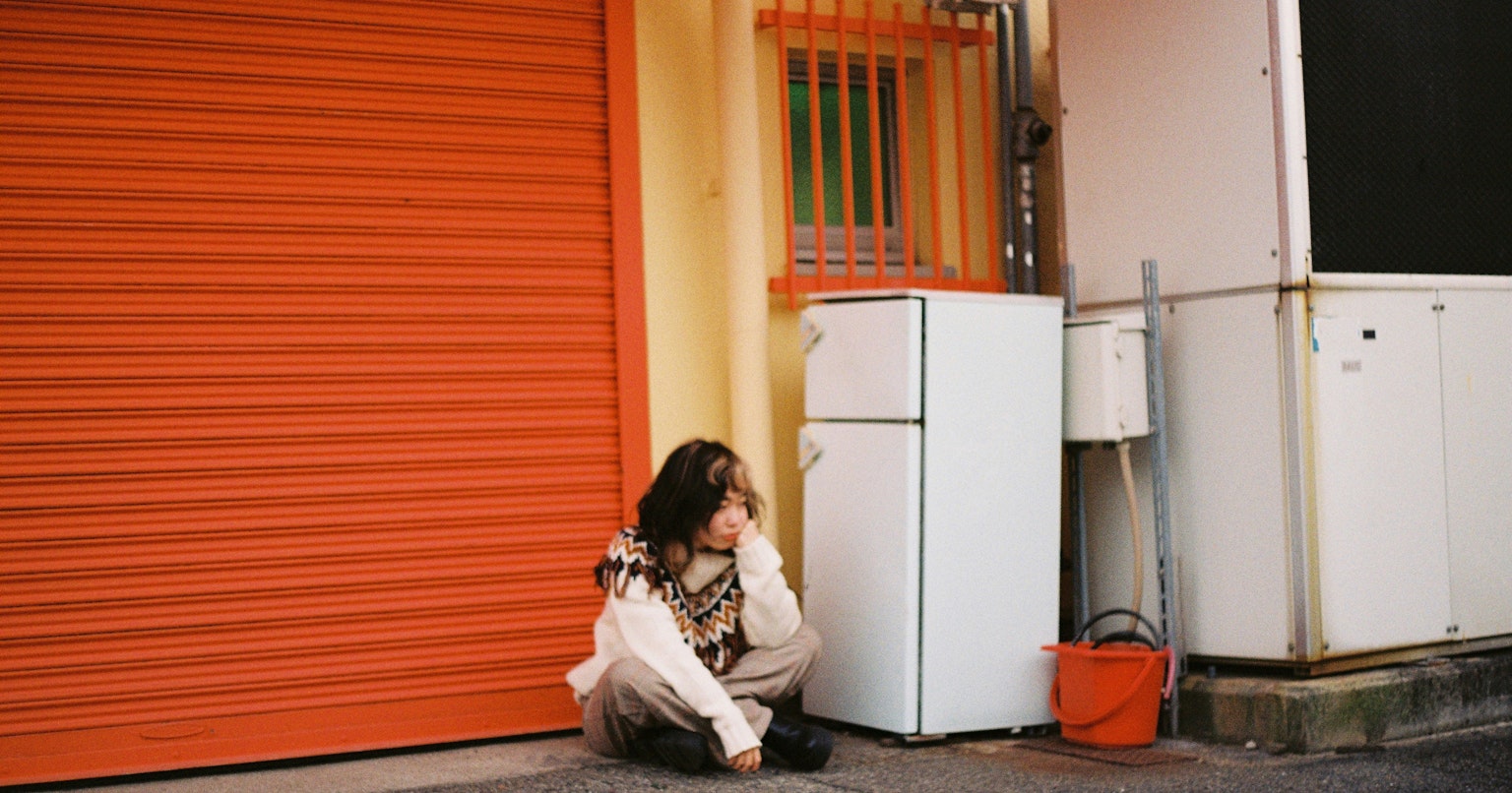 2025-07-ai-model-vogue-guess-photo-culture-cover-image