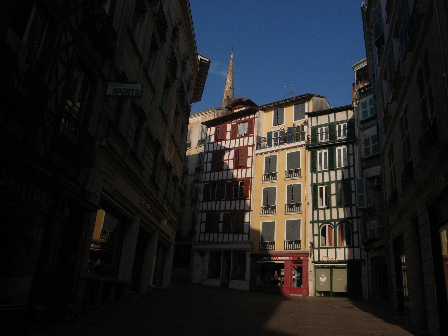 2024-04-story-about-gr-series-image-4