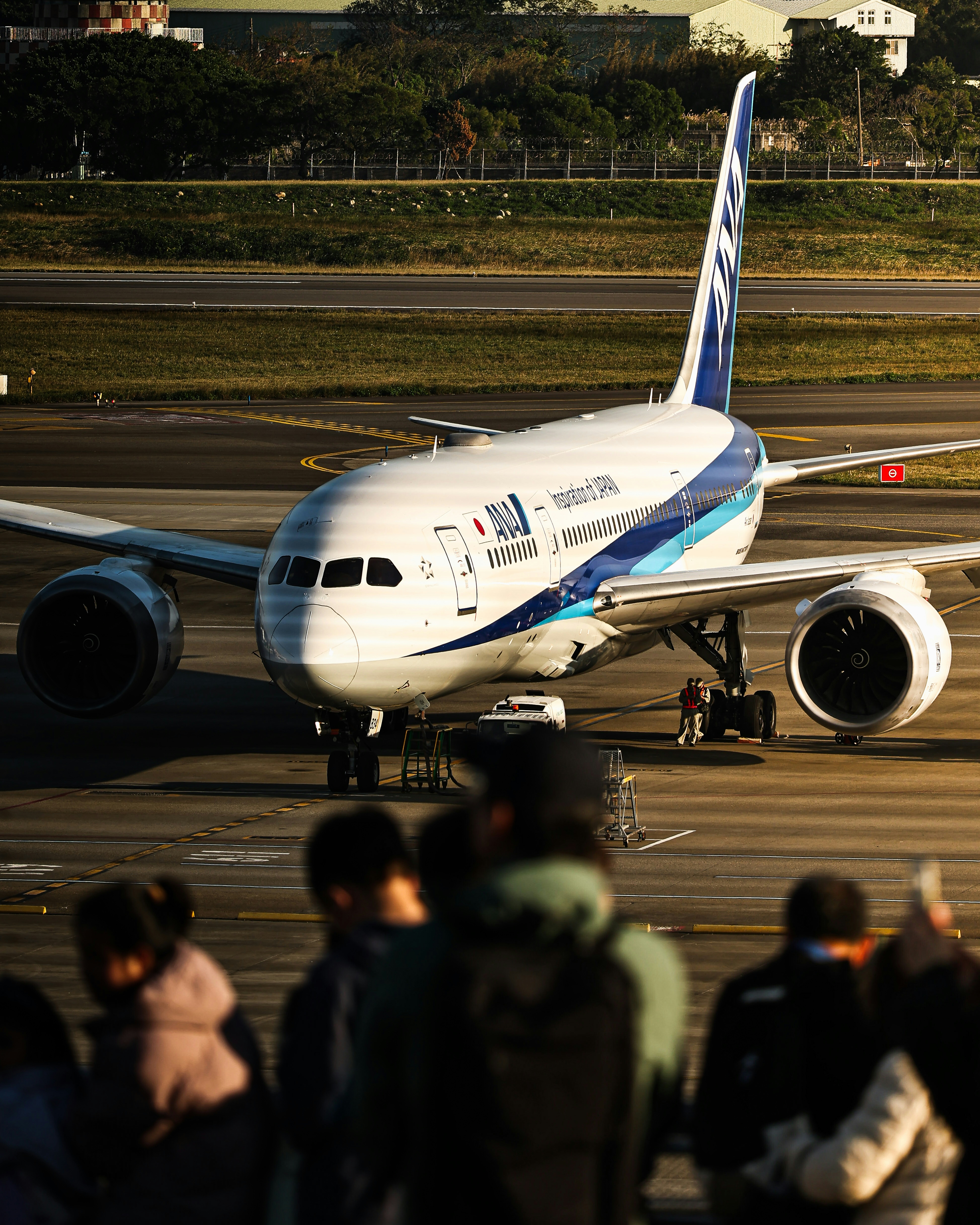 2026-03-find-new-pieces-airplane-image-16