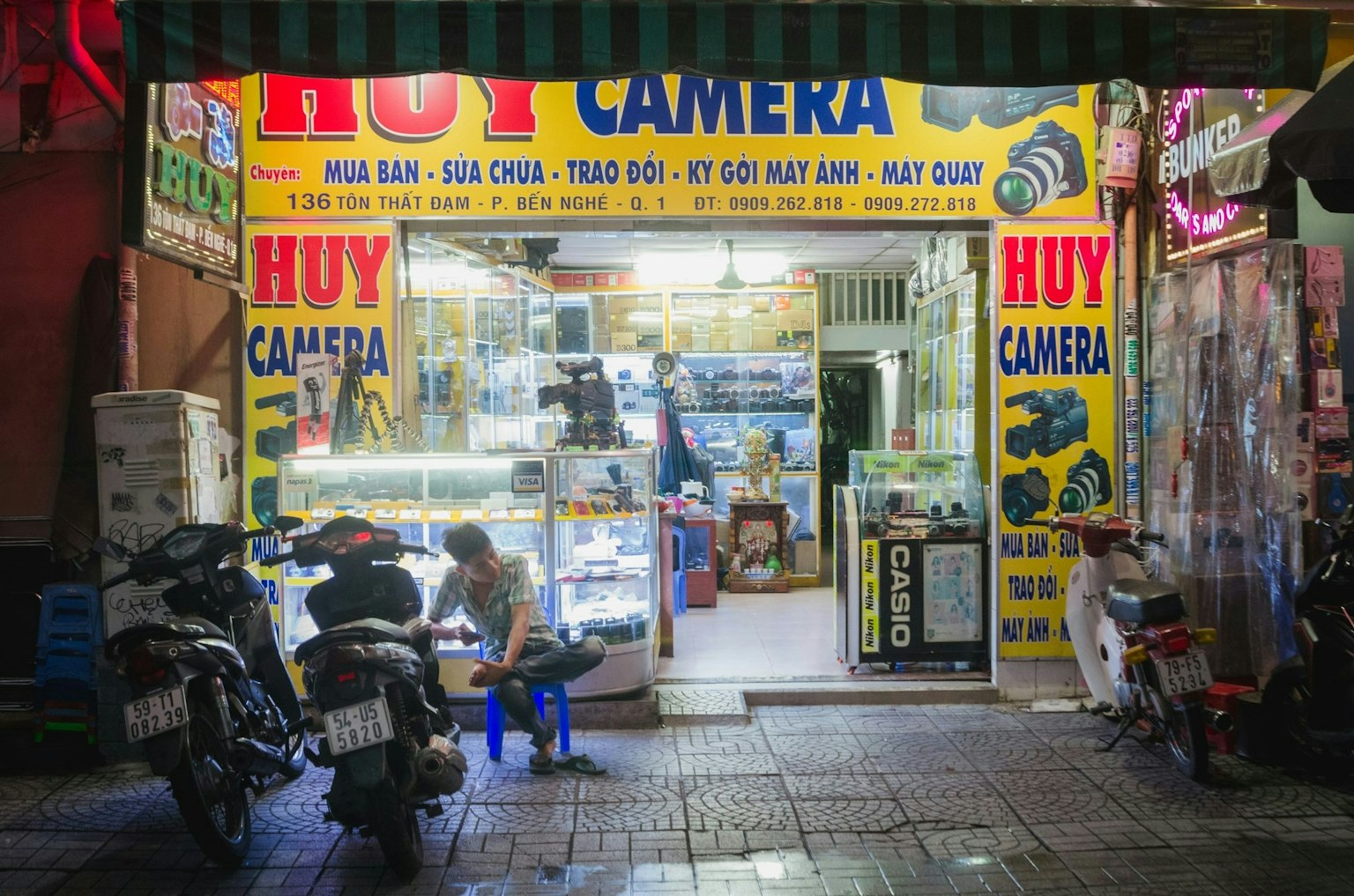 2025-10-camera-trouble-abroad-image-9