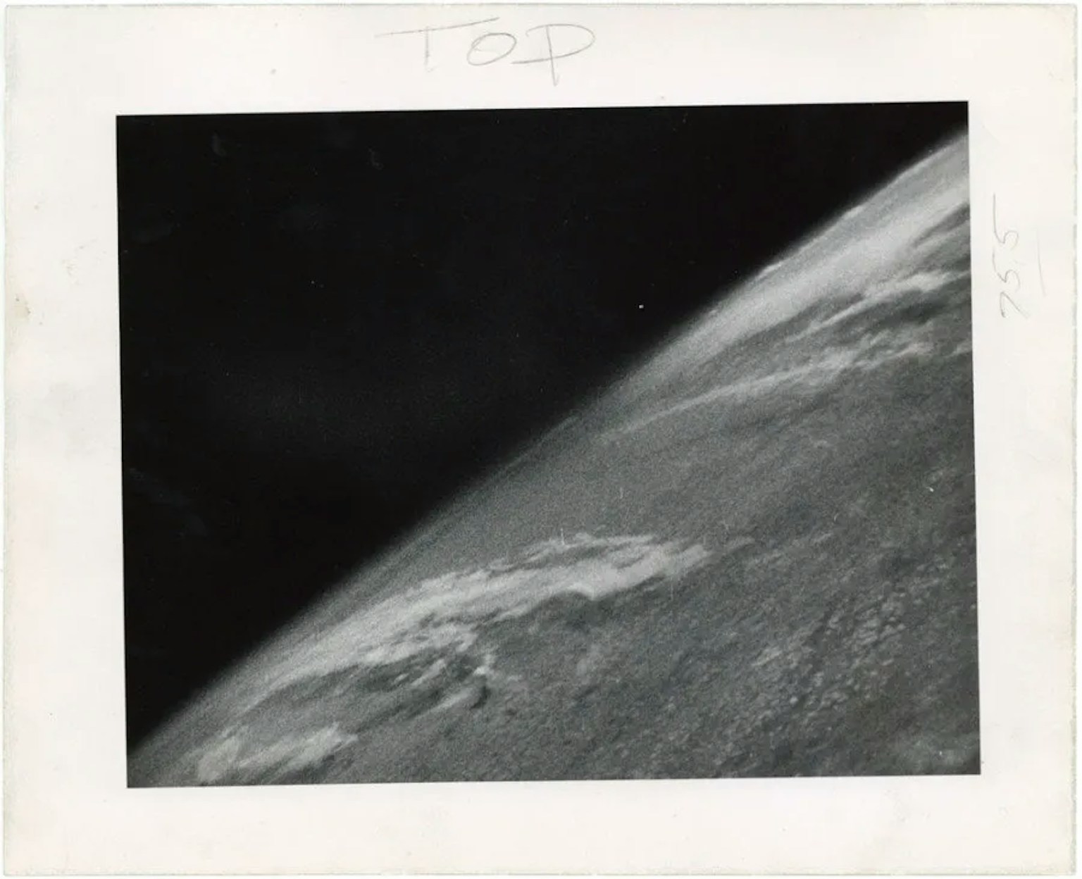 2023-10-the-universe-through-the-finder-image-9