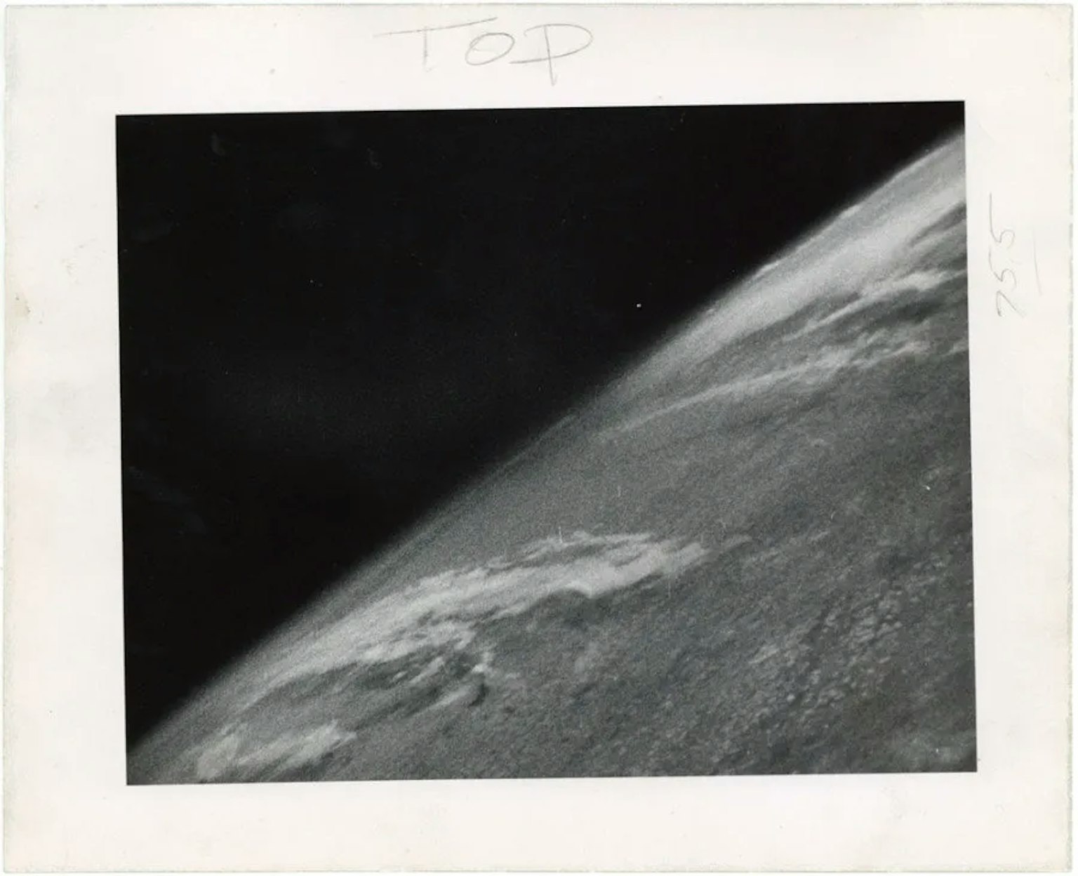 2023-10-the-universe-through-the-finder-image-9
