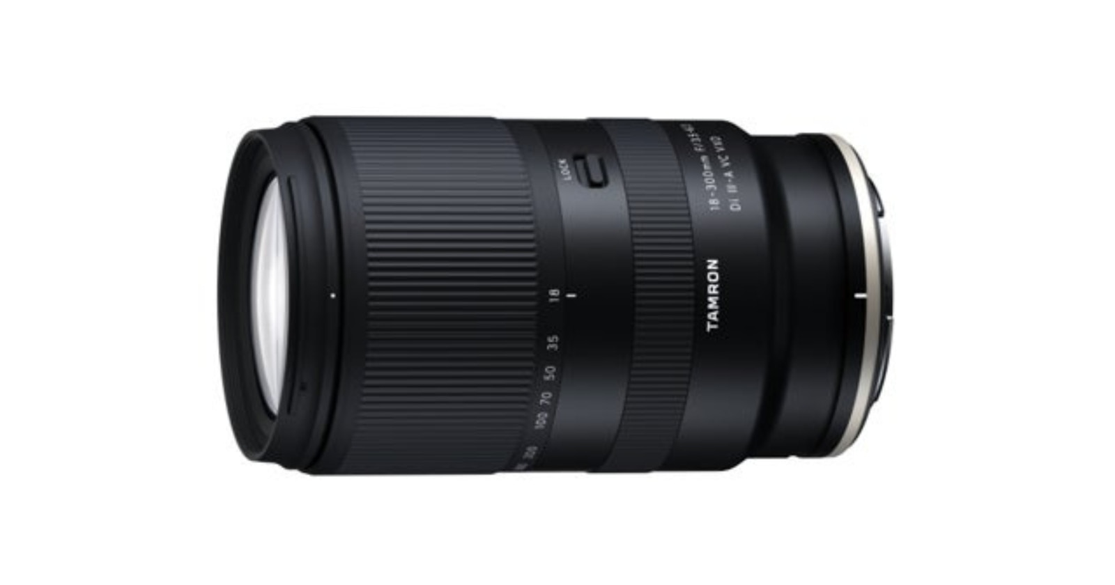 16,6-facher Zoom von Weitwinkel bis Supertele: „18-300mm F/3.5-6.3 Di III-A VC VXD“ | Tamron