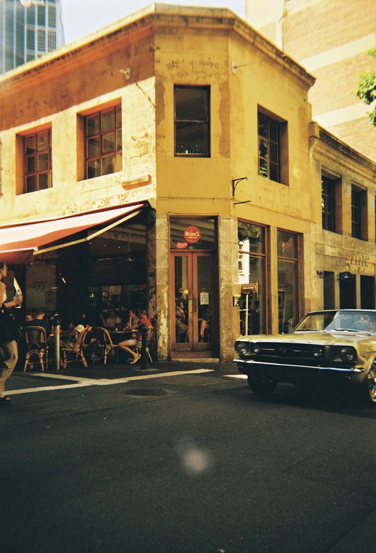 2024-05-film-never-die-image-8