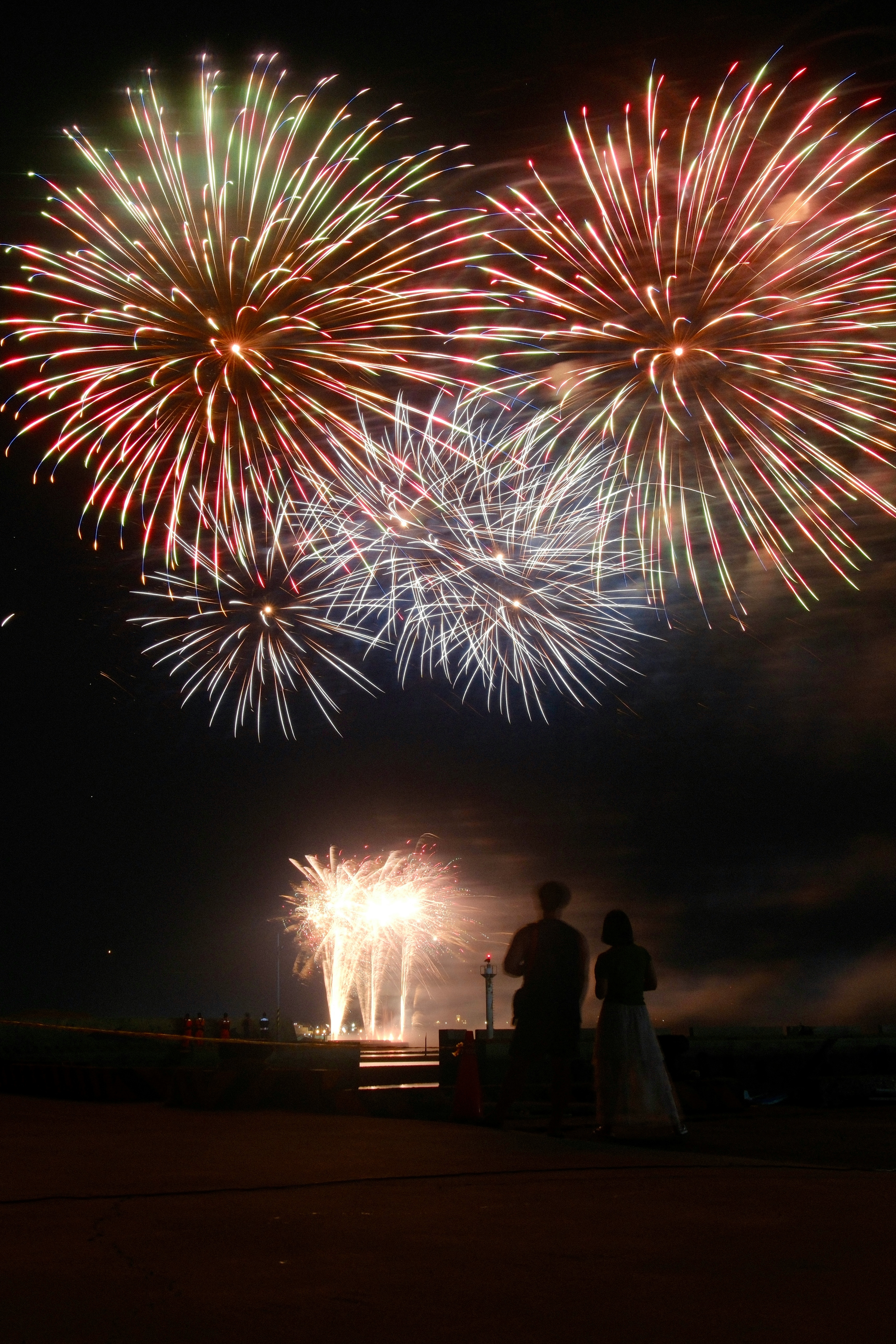 2026-08-read-your-photography-fireworks-story-image-6
