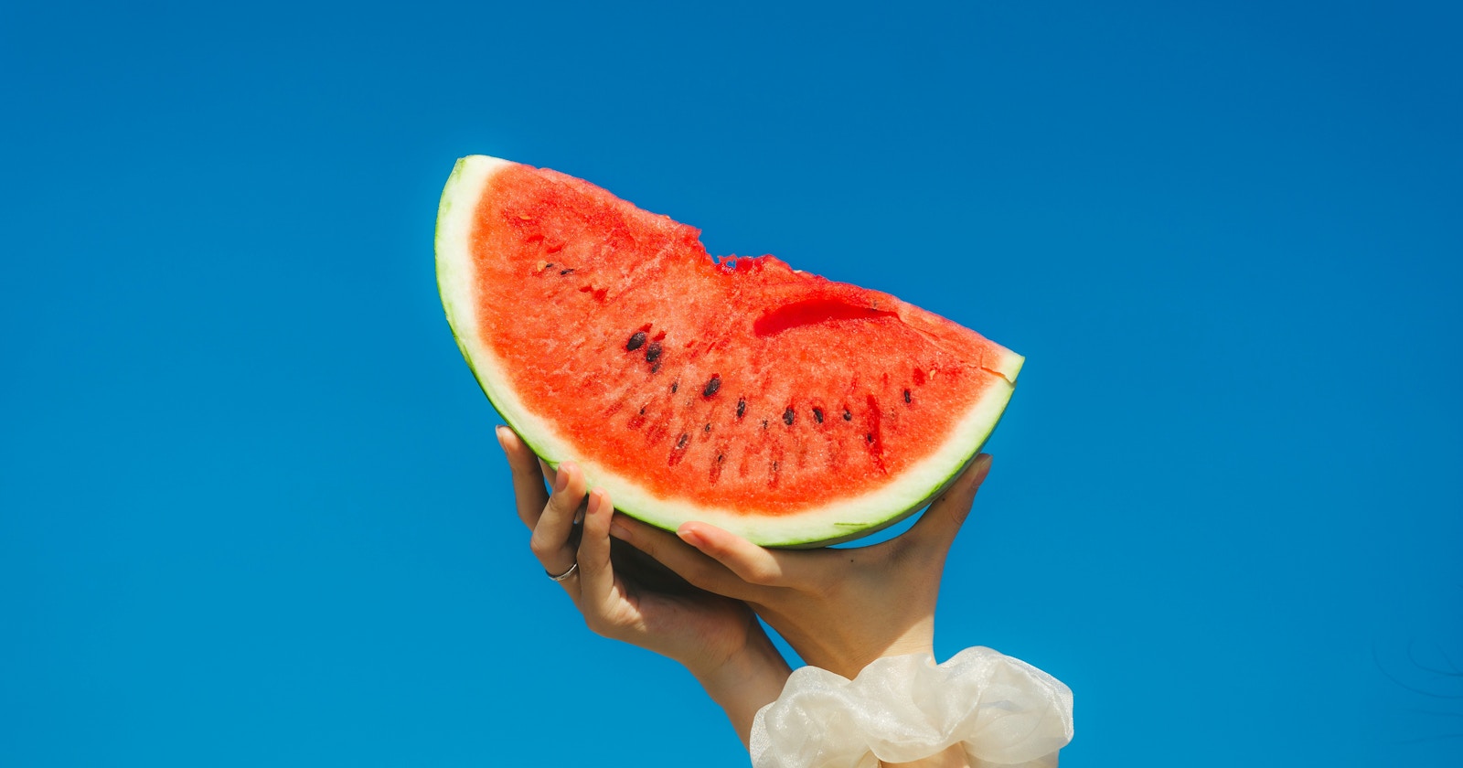#summer | The Presence of the Season in Dazzling Light | Focus #703