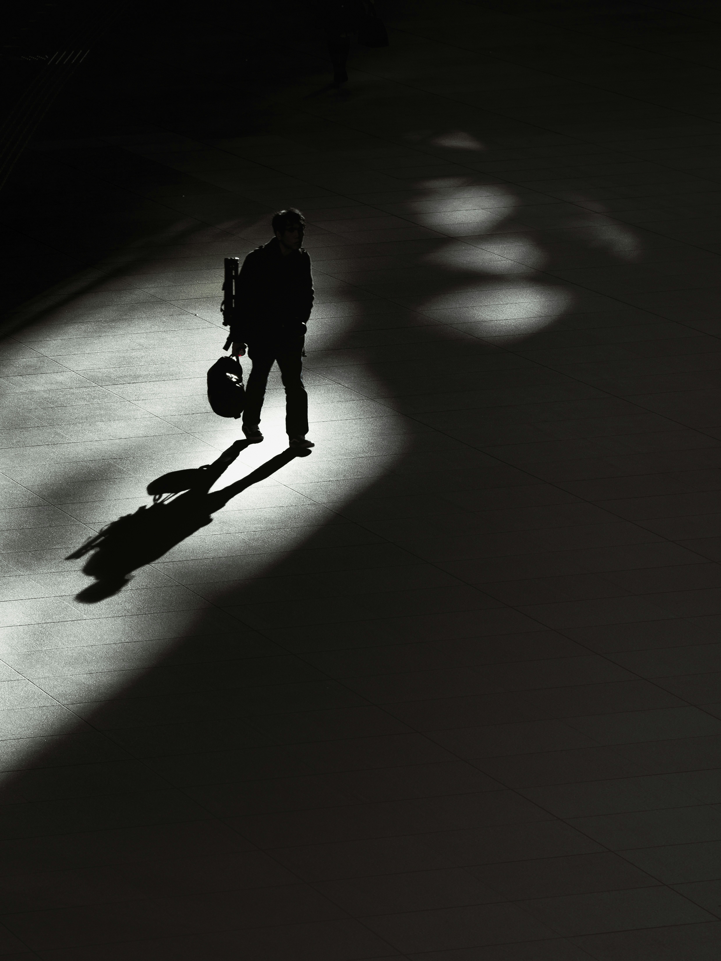 2026-08-canon-eos-r3-weightless-shooting-image-19