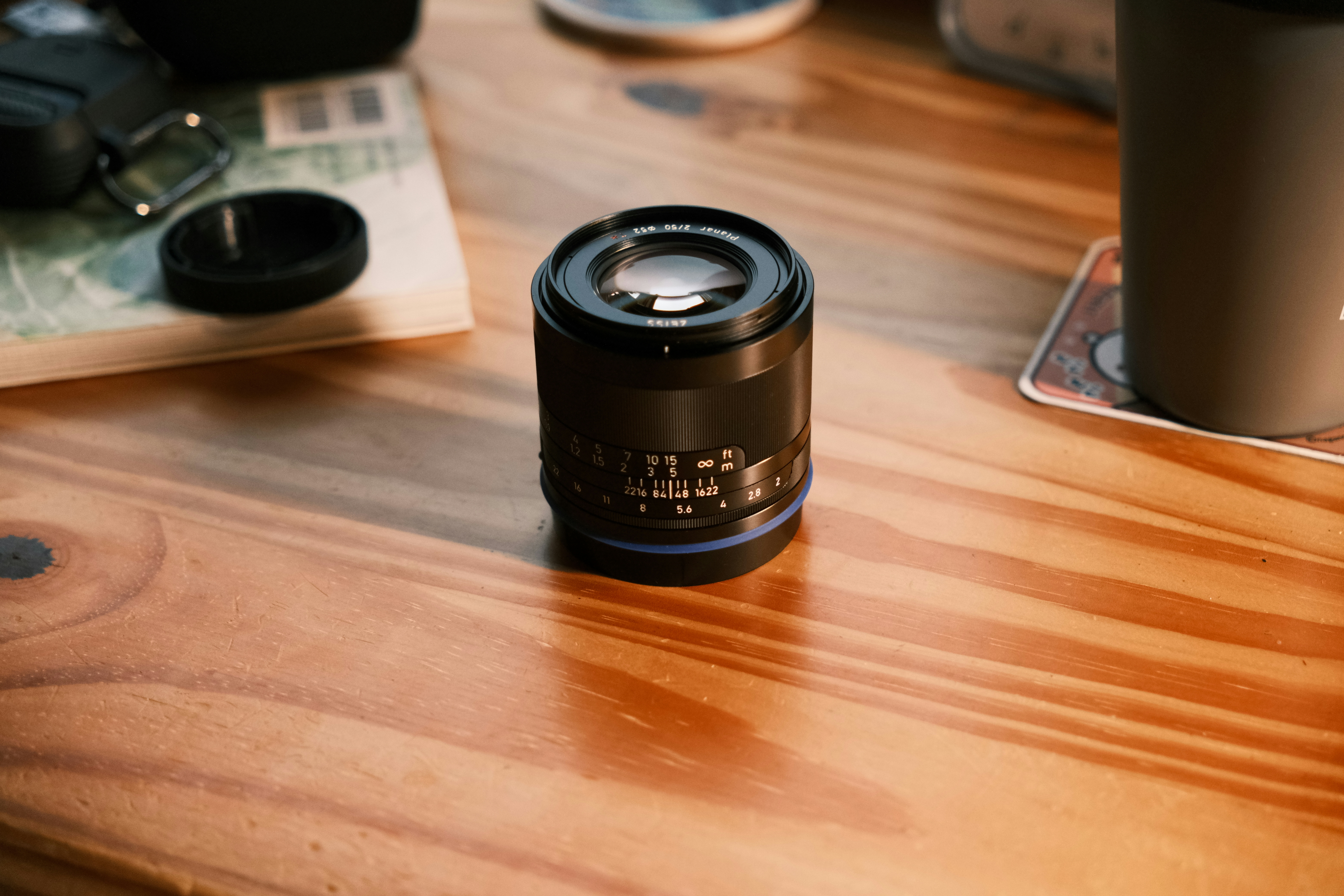 2026-02-zeiss-loxia-joy-of-operation-and-depth-cover-image