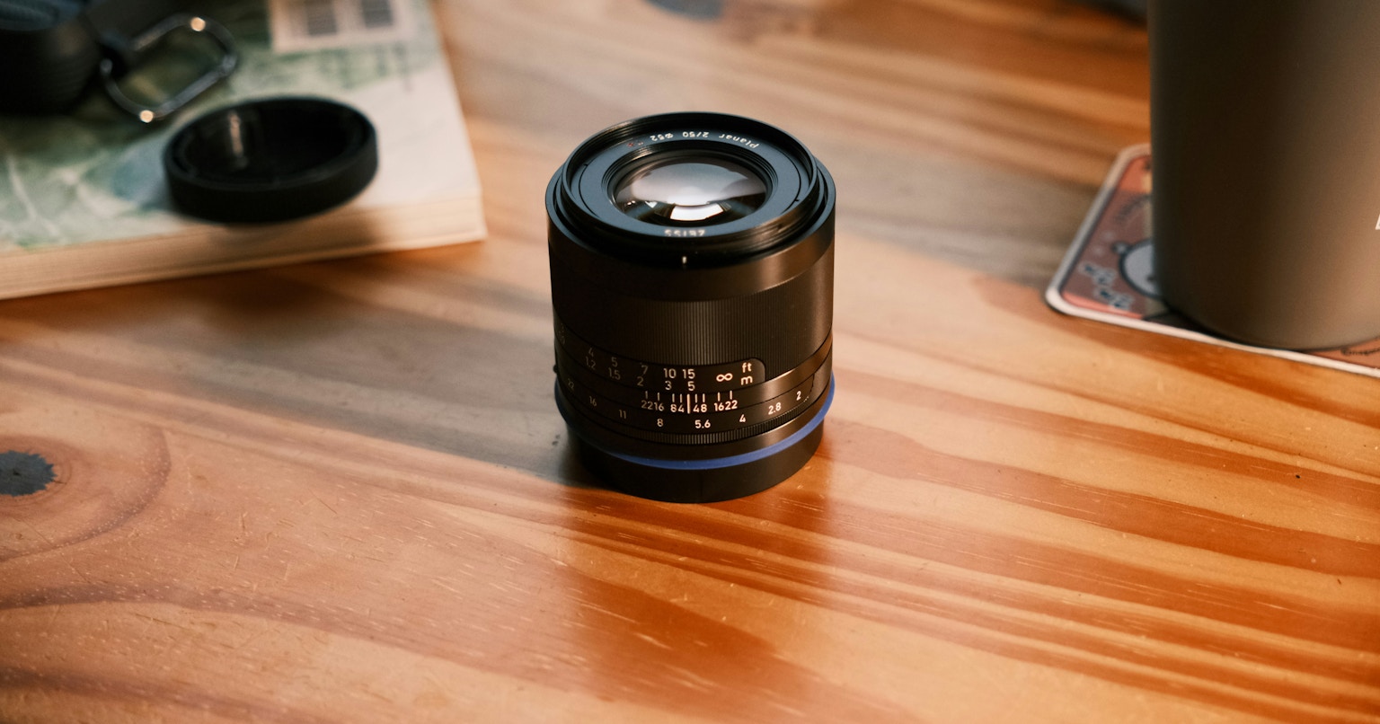 2026-02-zeiss-loxia-joy-of-operation-and-depth-cover-image