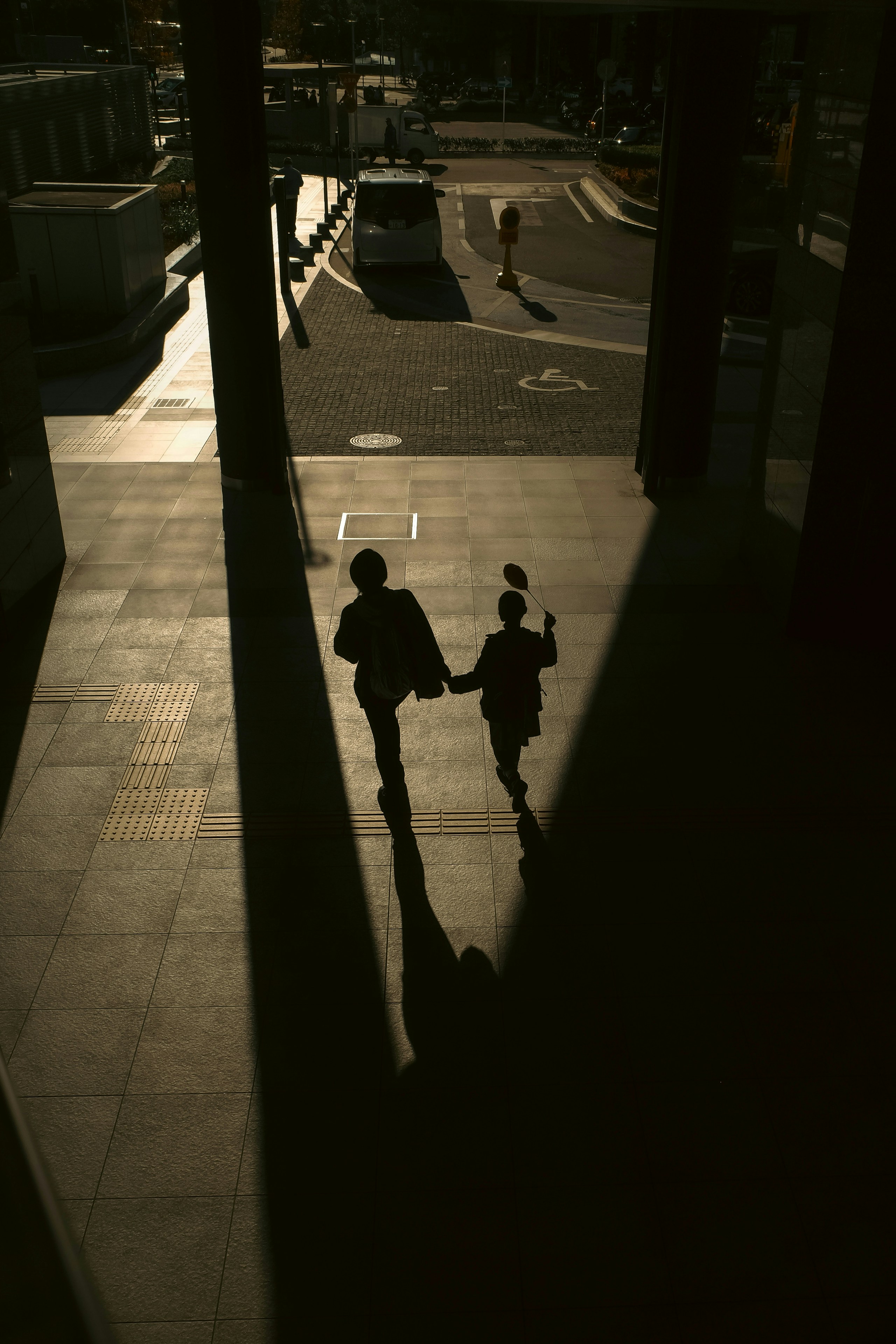2025-12-silhouette-by-imagination-image-4