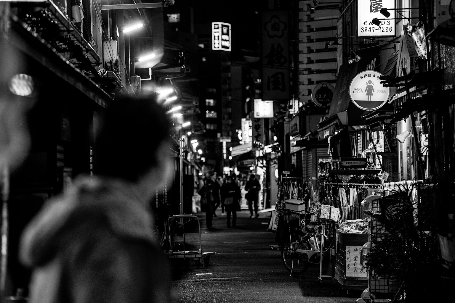 2025-05-see-differently-monochrome-image-8