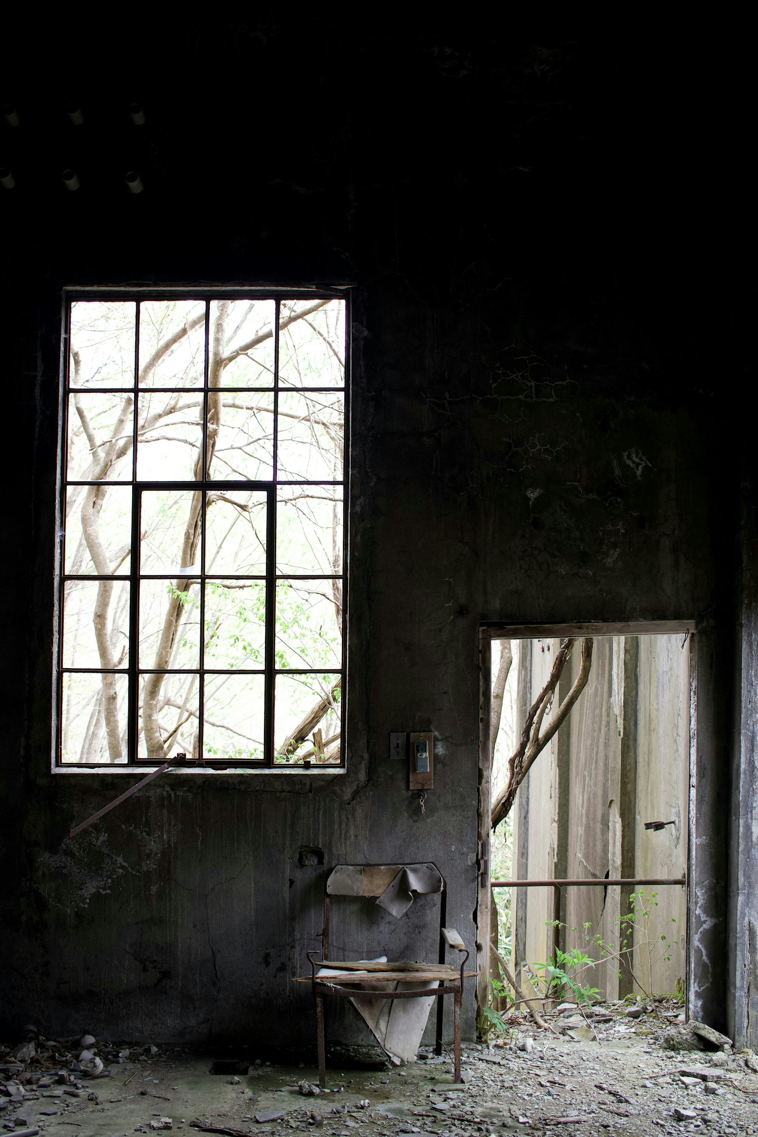2025-09-why-photograph-ruins-image-9