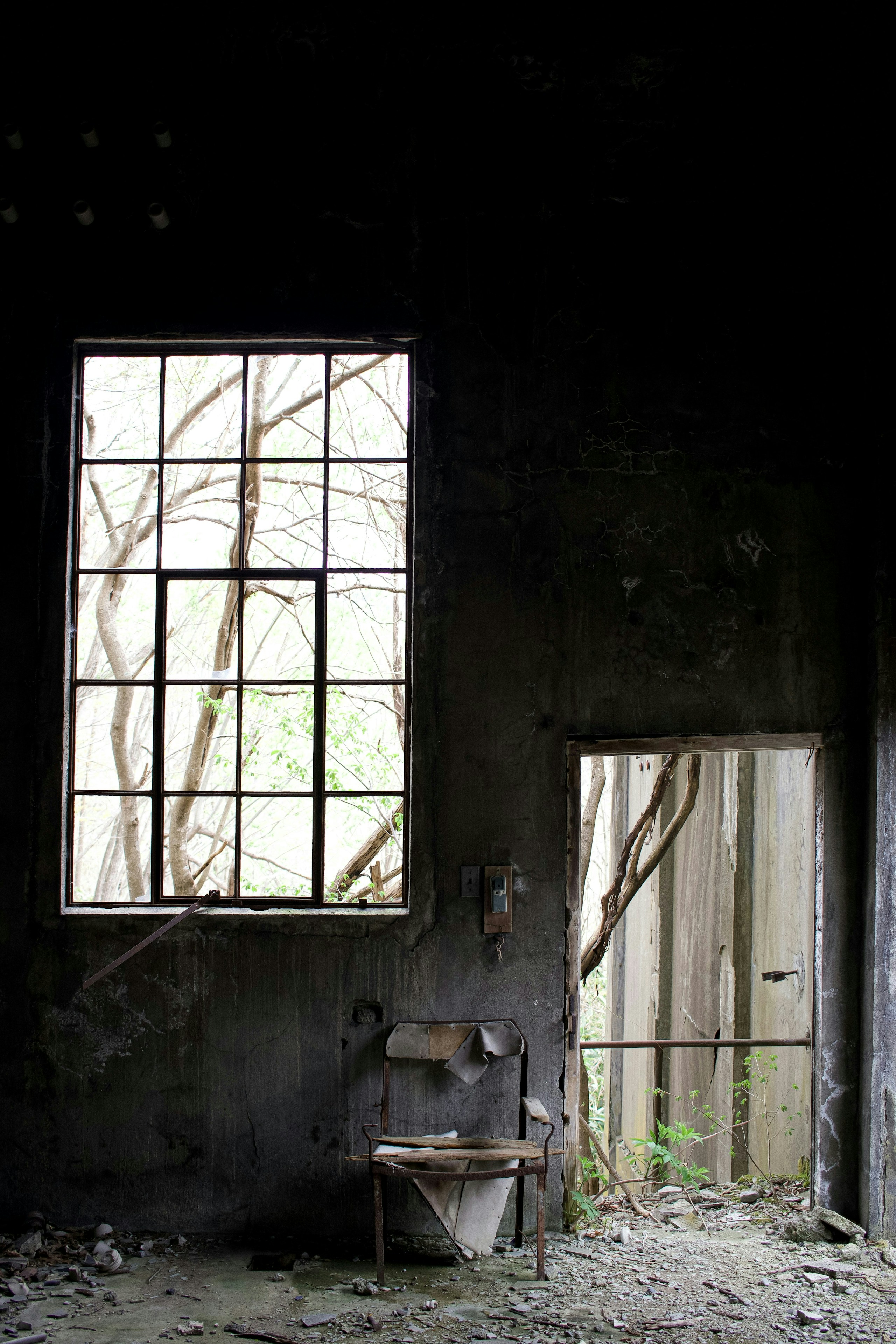 2025-09-why-photograph-ruins-image-9