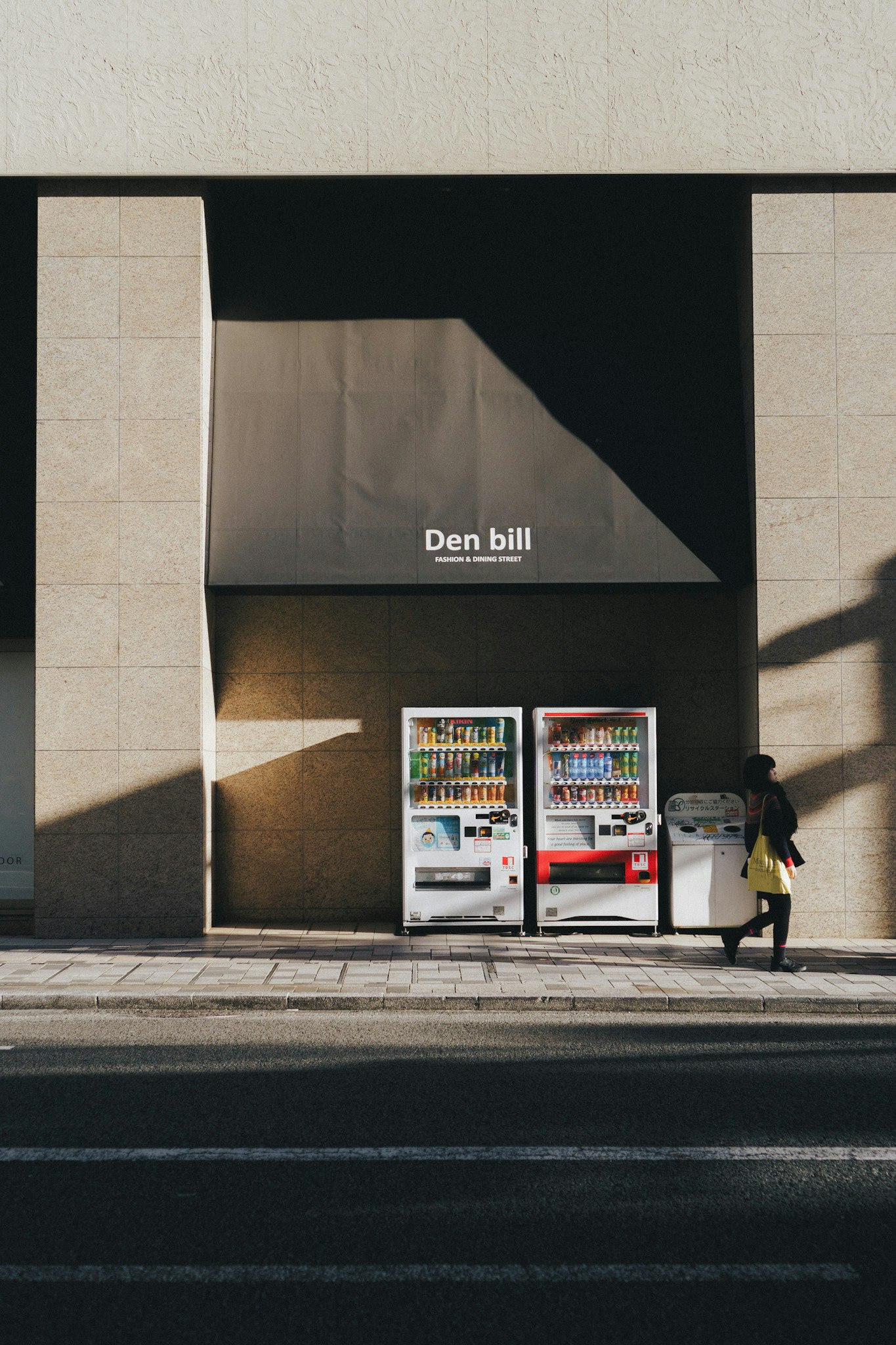 2024-06-digital-or-mirrorless-image-19