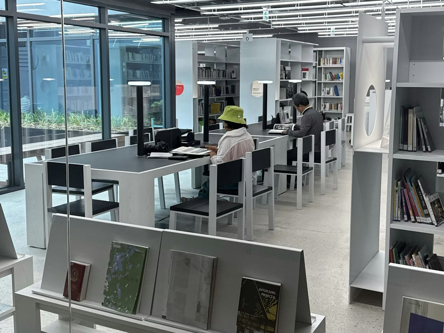 2025-06-photo-sema-opening-image-7