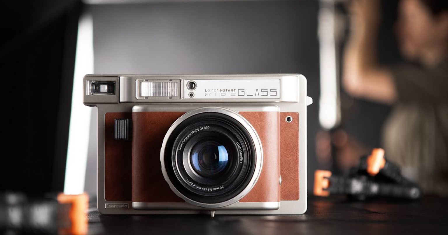 Lomos neue Sofortbildkamera „Lomo’Instant Wide Glass“ | Release #353