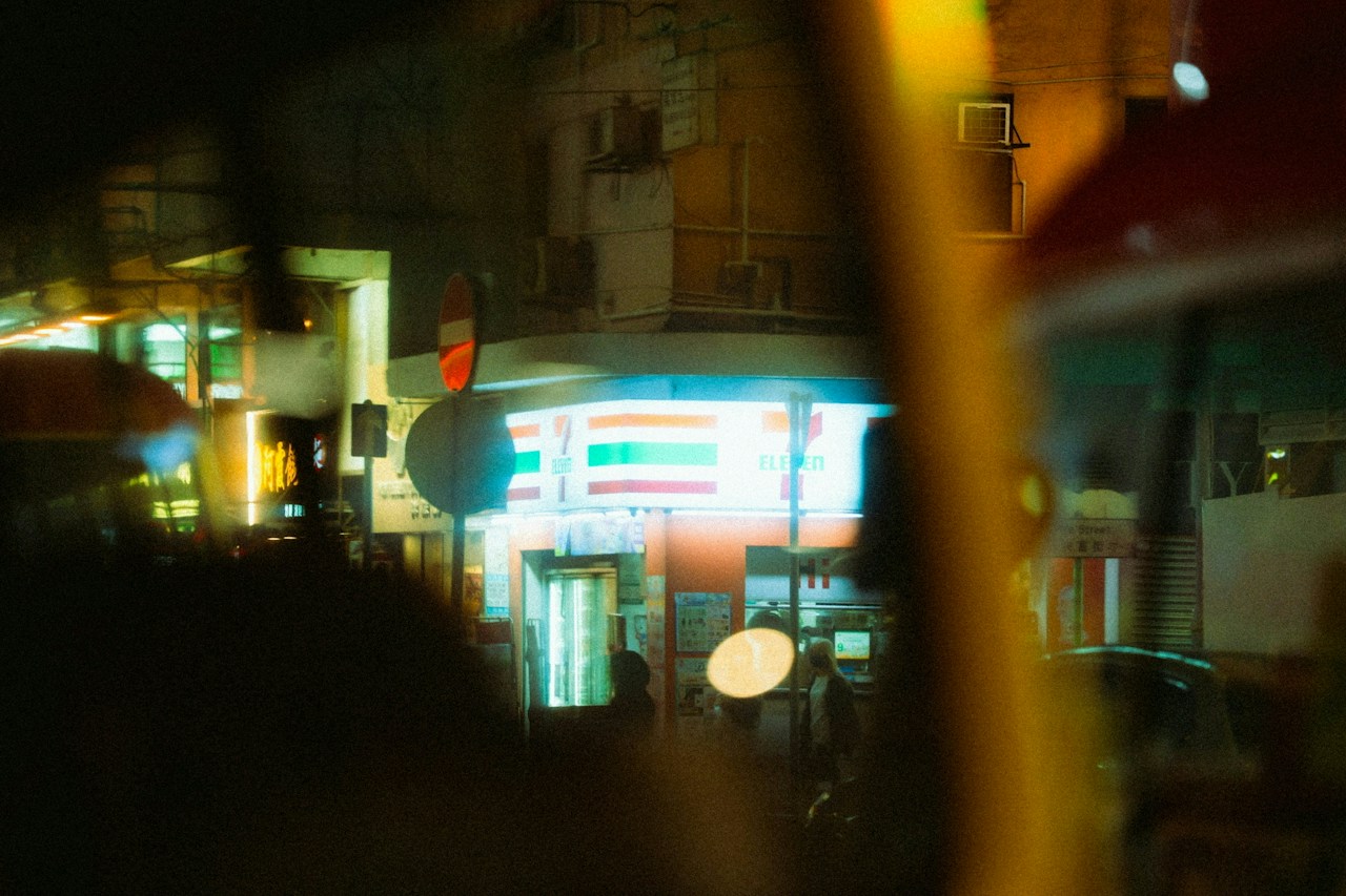 Photo by cheuk hin chan
