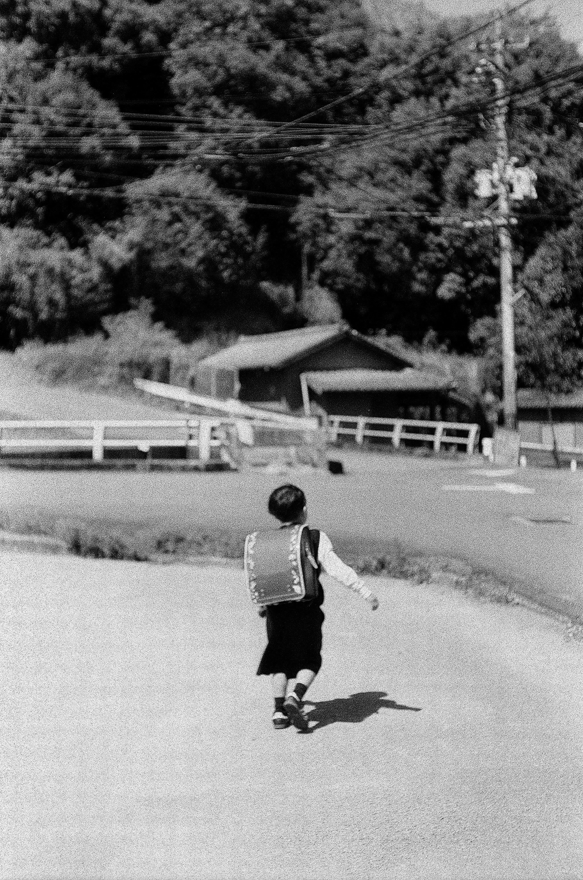 2026-06-find-new-pieces-neighborhood-image-28